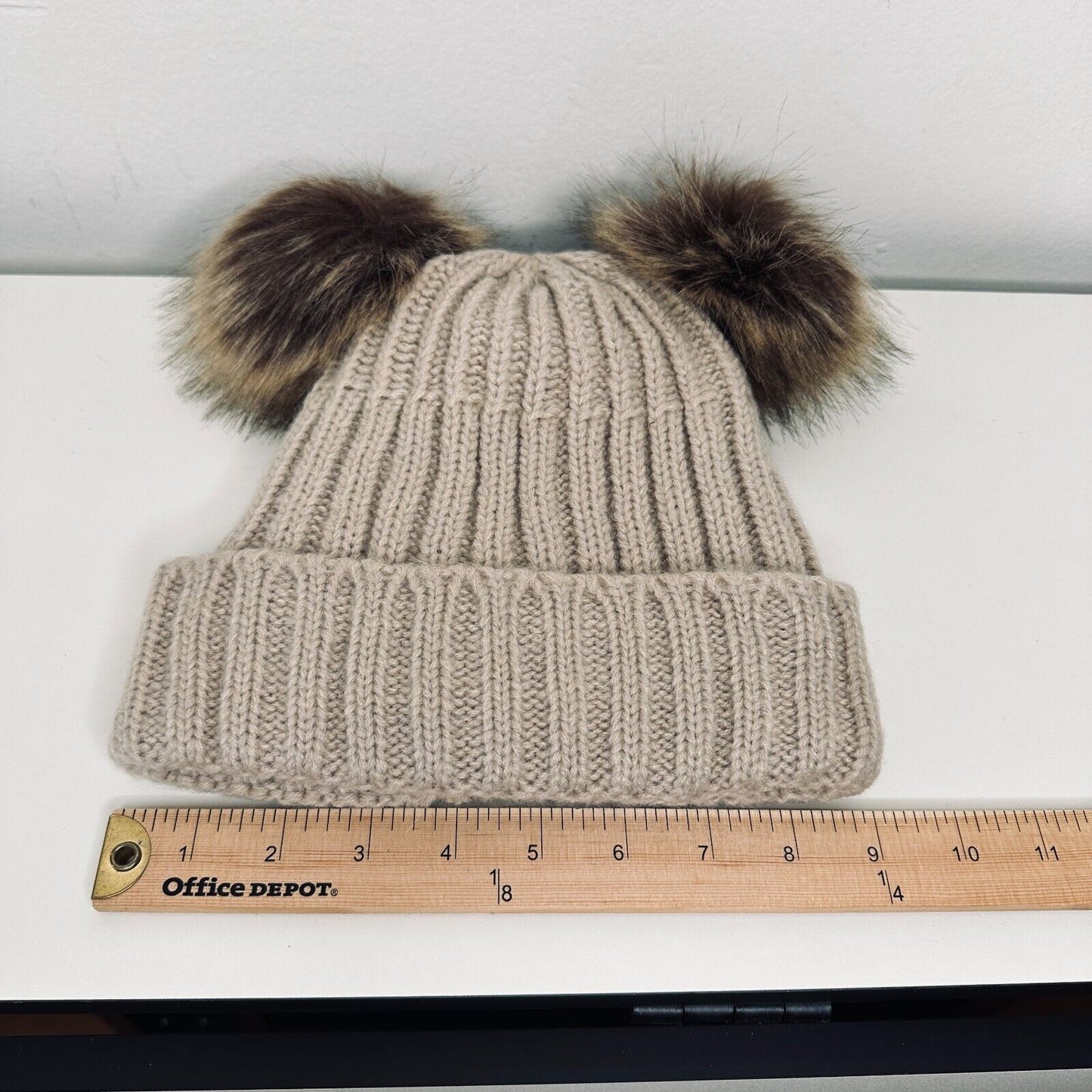 Arctic Paw Tan Cream Lined Thick Cable Knit Beanie 2 Brown Faux Fur Pom Poms OS