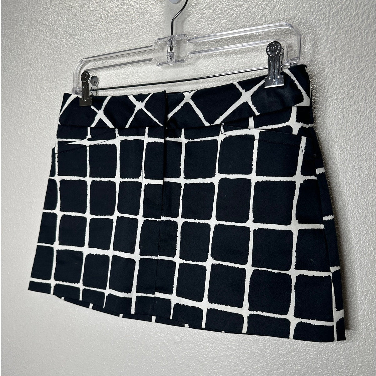 Trina Turk Black & White Check Front Zip Pocket Mini Skirt 4