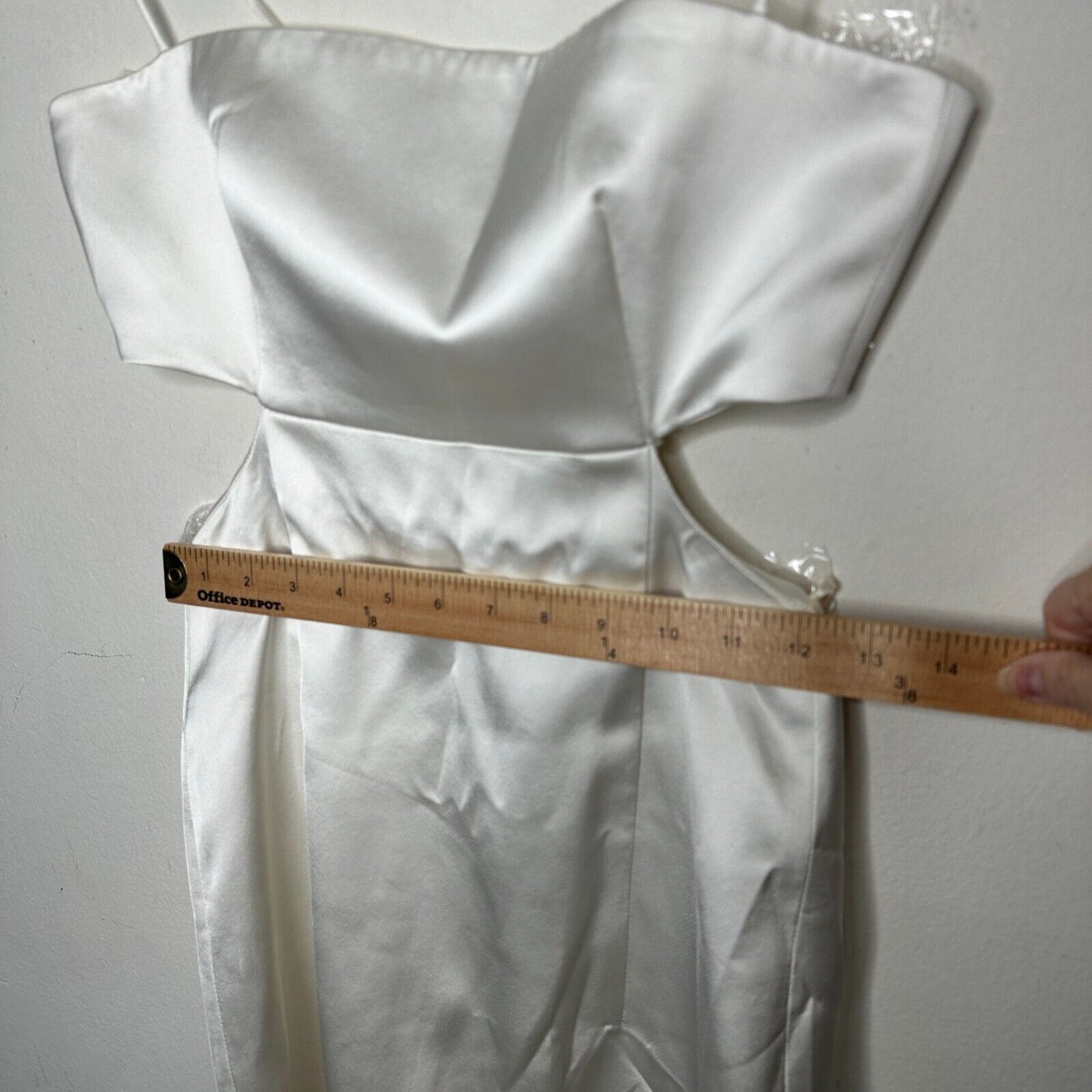 Gauge81 Marta White Satin Cut Out Square Neck Sleeveless Open Side Tie Back Mini SM