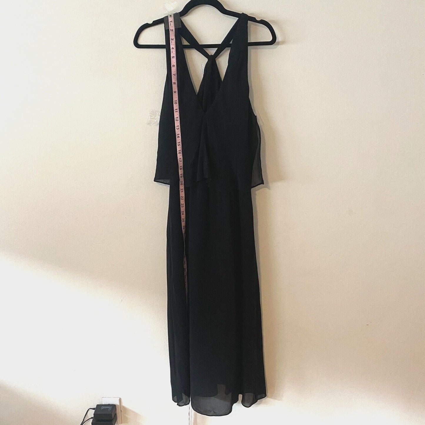 Aritzia Babaton Black SILK Chiffon Flowy V-Neck Crisscross Racerback Maxi Small
