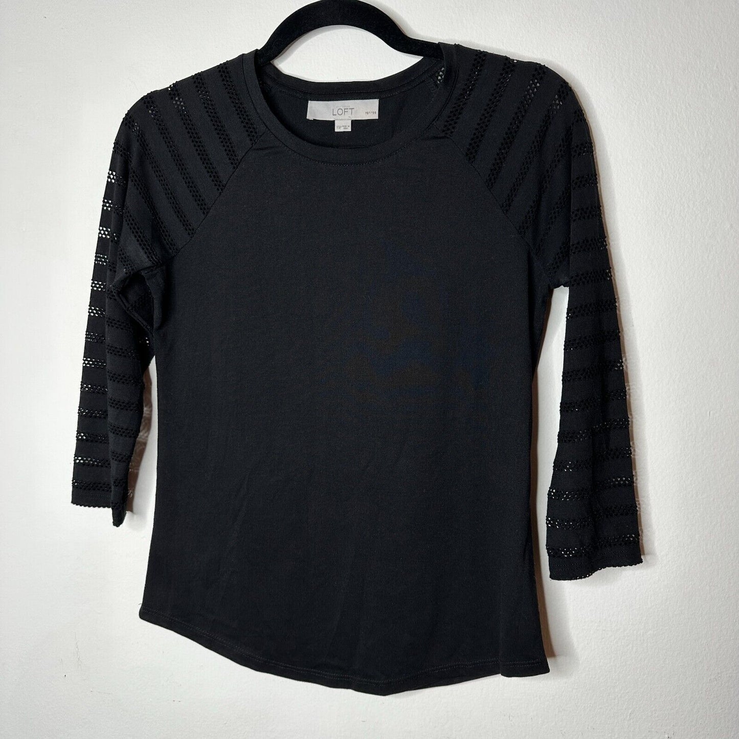 Ann Taylor Loft Black 3/4 Sleeves Cut-Out Triangle Stripe Round Neck Shirt XXP