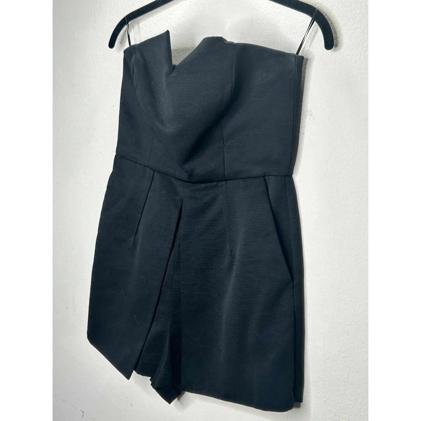 Topshop Black Strapless Structured V Front Pleats Pockets Back Zip Romper 6