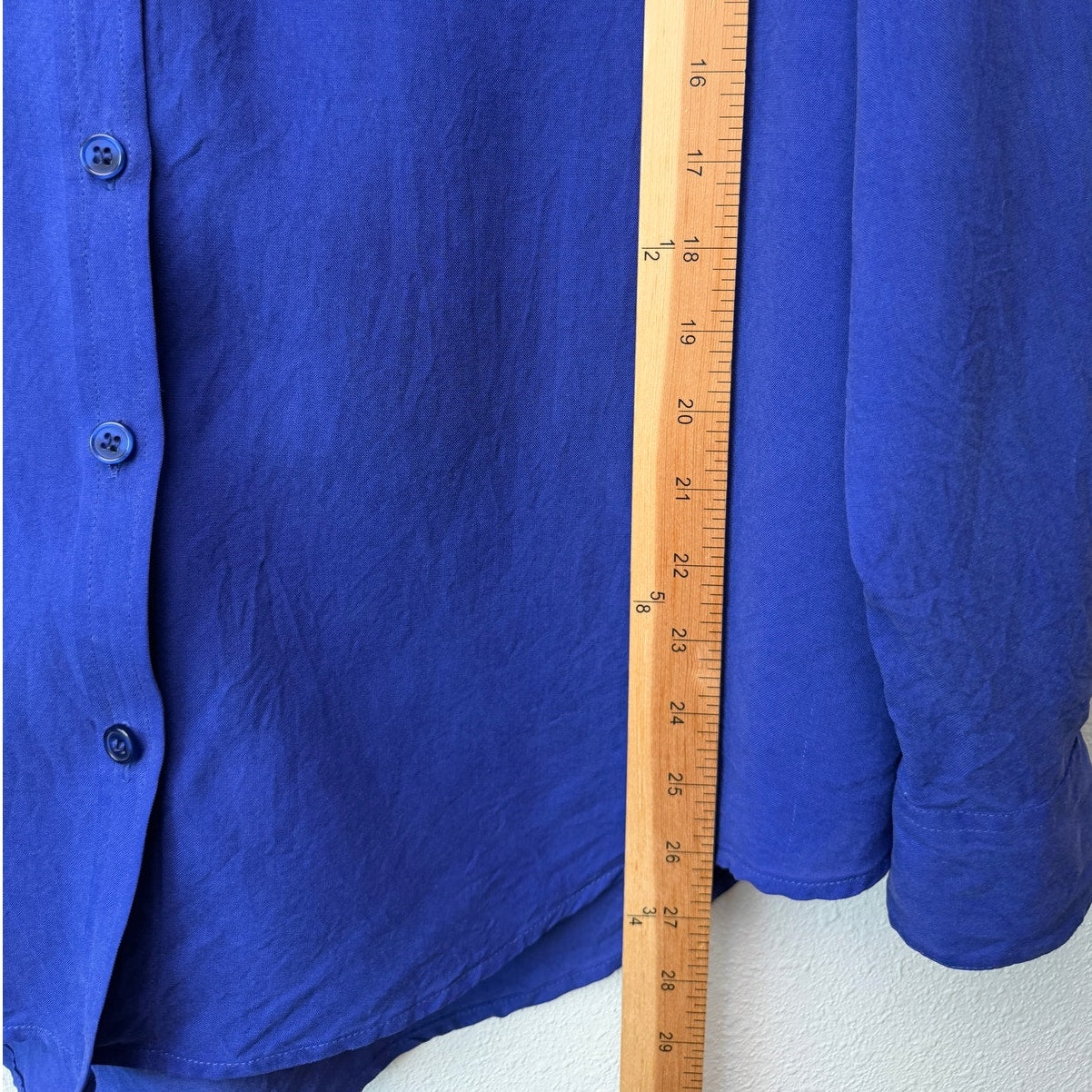 New Nexx York 100% Silk Periwinkle Button Front Blouse Womens L