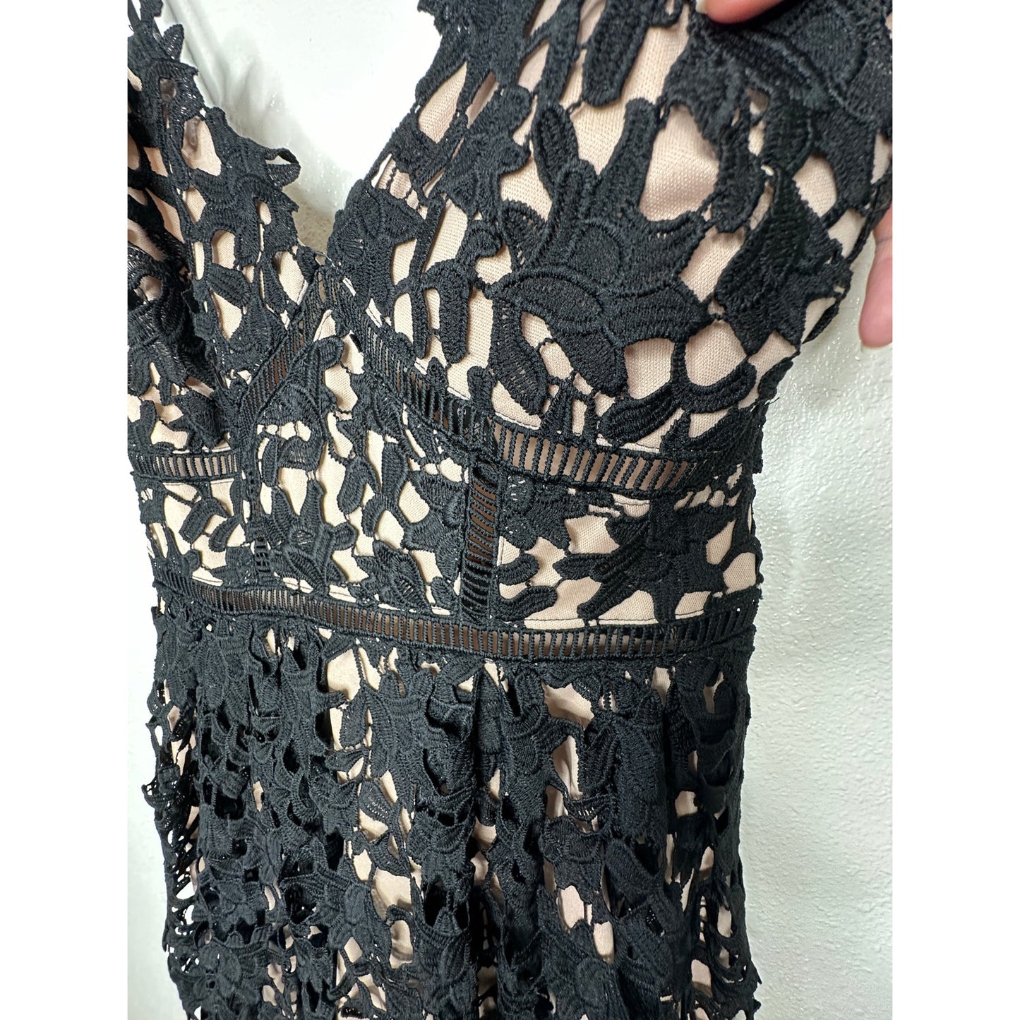 Aqua Black Lace Overlay Tan Lining Spaghetti Strap Cami Midi Dress SM