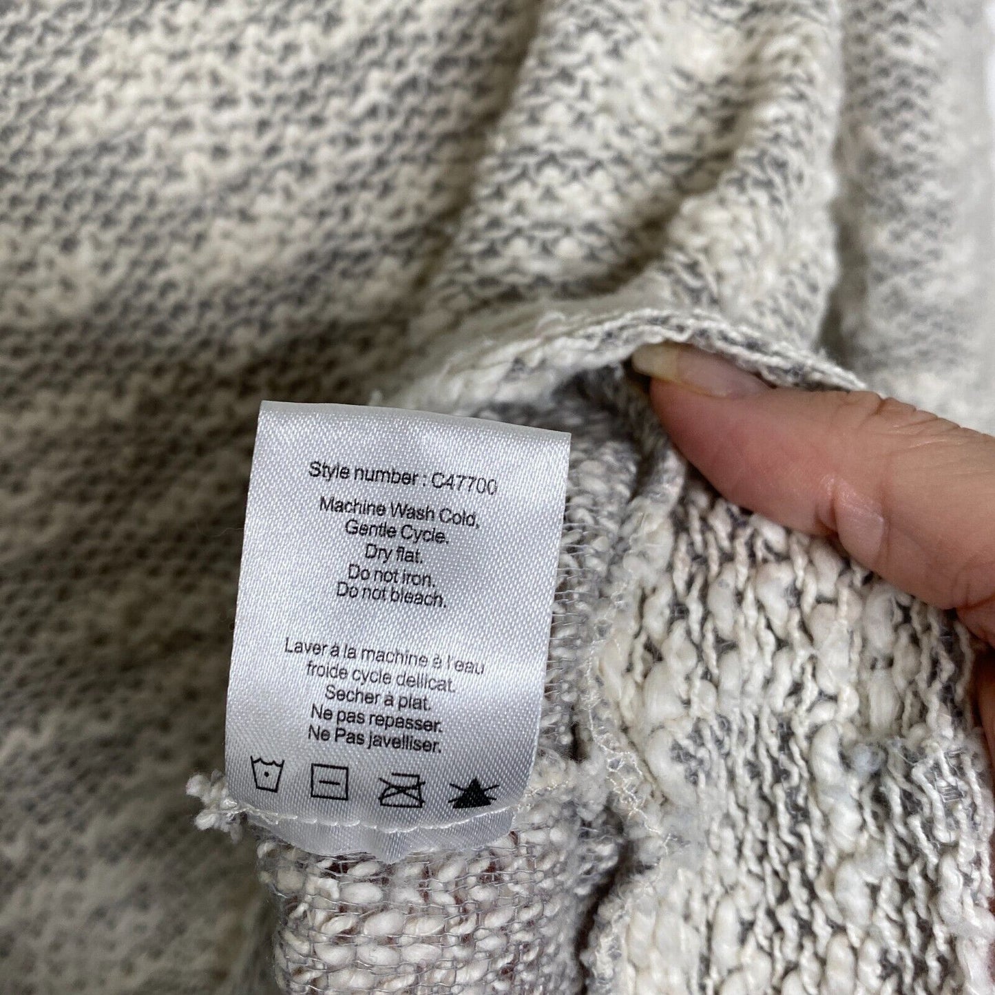 Ace Delivery Off White Cream Gray Marled Light Weight Boucle Sweater Size XS