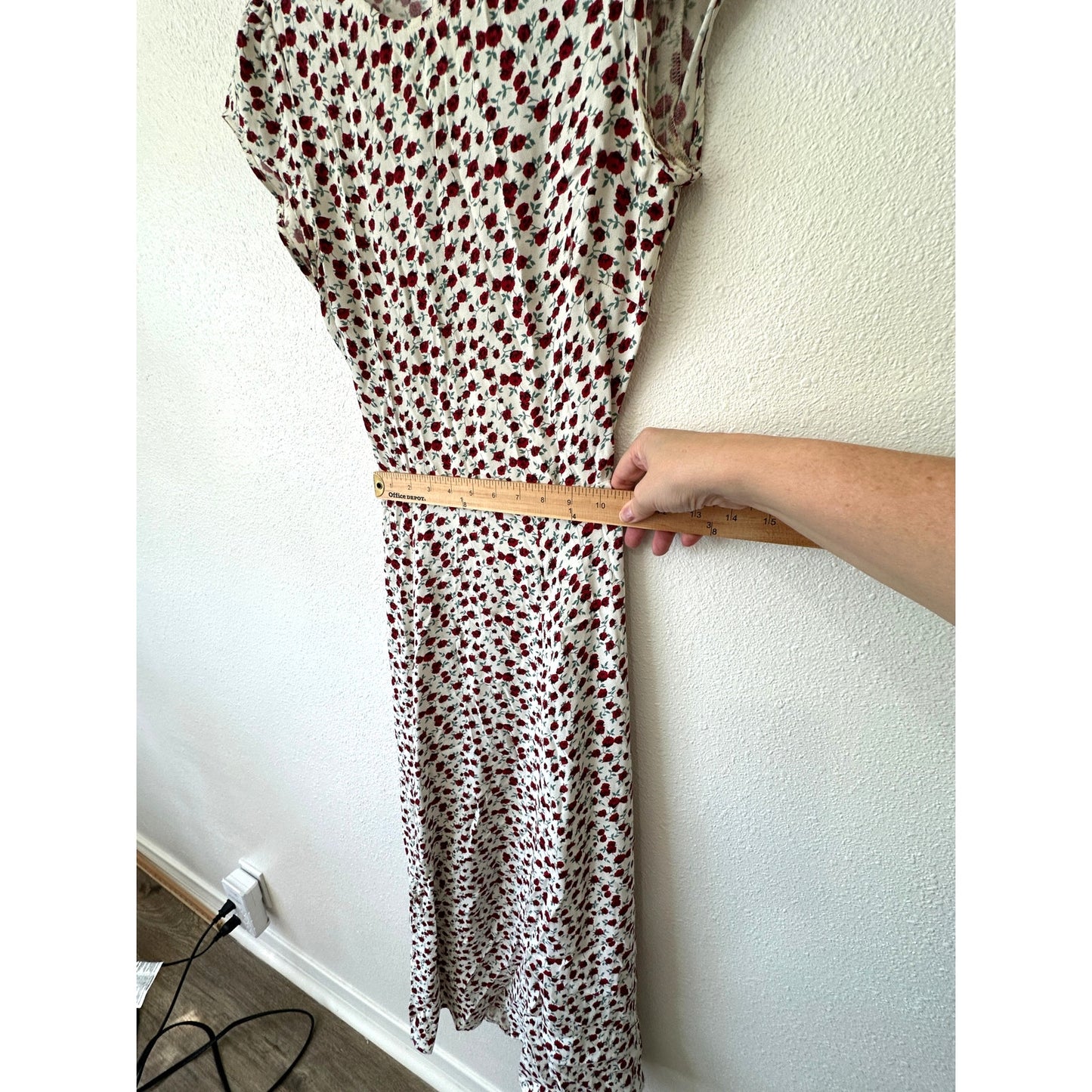 Reformation Ivory Floral Print Round Neck Cap Sleeve Open Back Maxi Dress 0