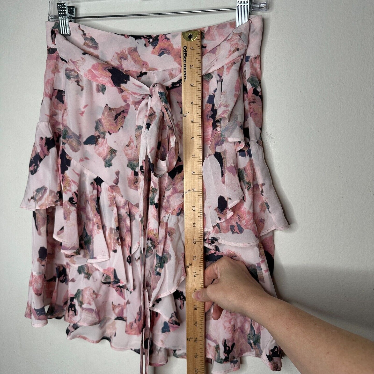 Iro Floral Light Pink Abstract Daring Wrap Flowy Layered Ruffled Mini Skirt 40