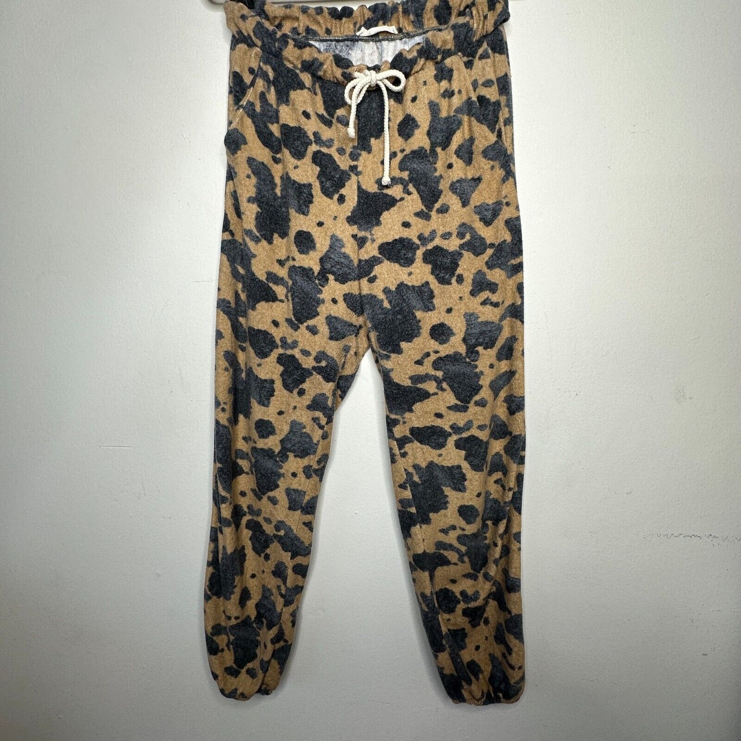 Entro Muted Tan and Black Cheetah Print Drawstring Jogger Pants With Pockets L