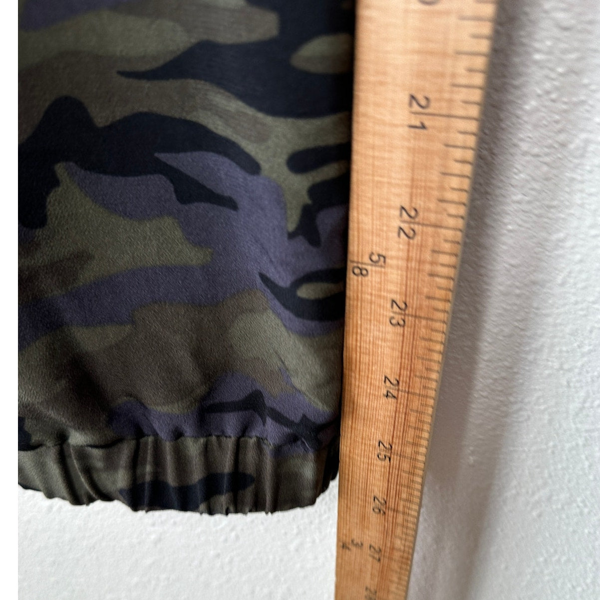 Sanctuary Green Black Blue Camo Print Cinch Waist Banded Joggger S