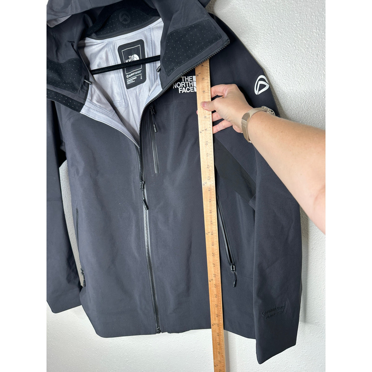 The North Face Summit Torre Egger Futurelight Women's Outdoor Jacket Large