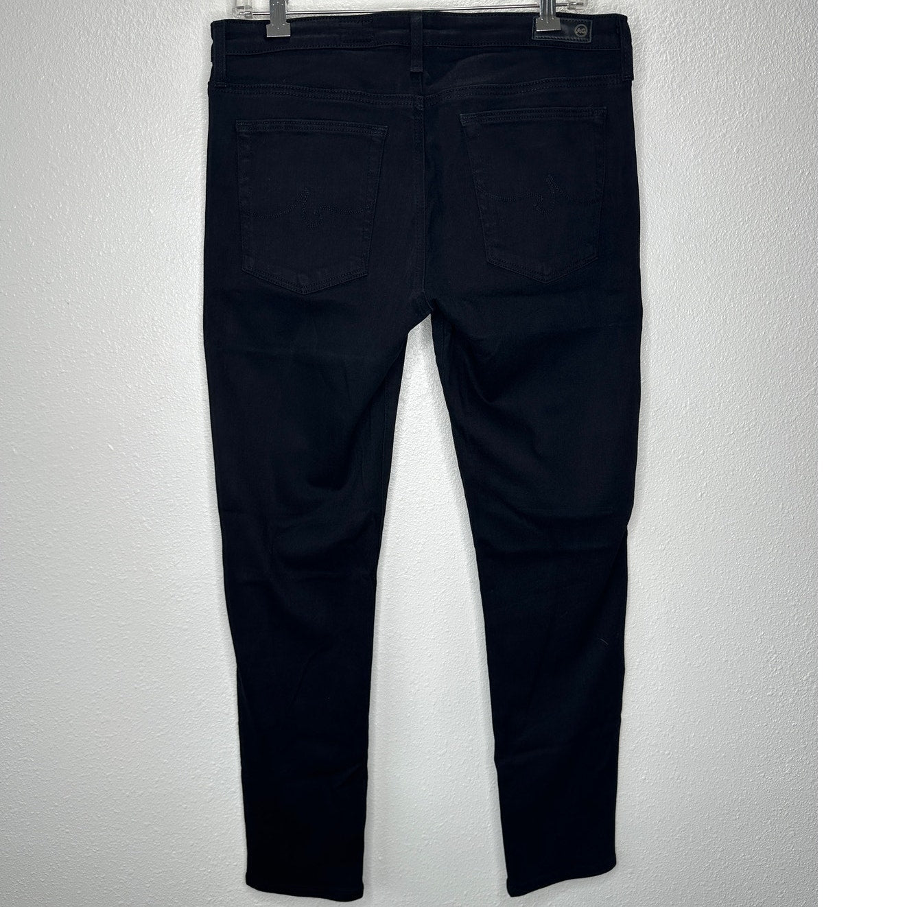 AG Black Prima Ankle Cigarette Ankle Jeans 30R