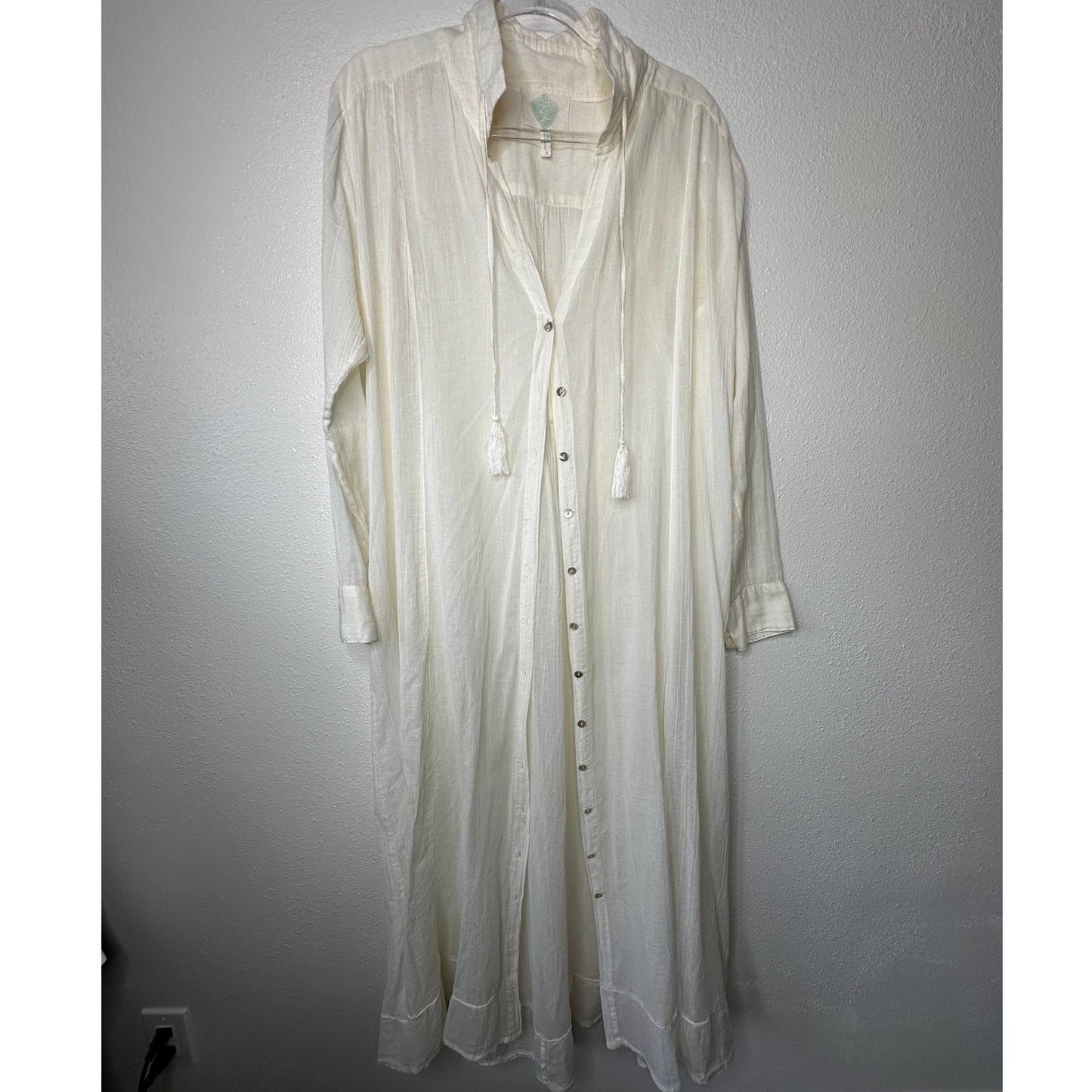 Z&L Europe Cream Maxi Dress Small Boho Button Front Tassel Long Sleeve Coverup