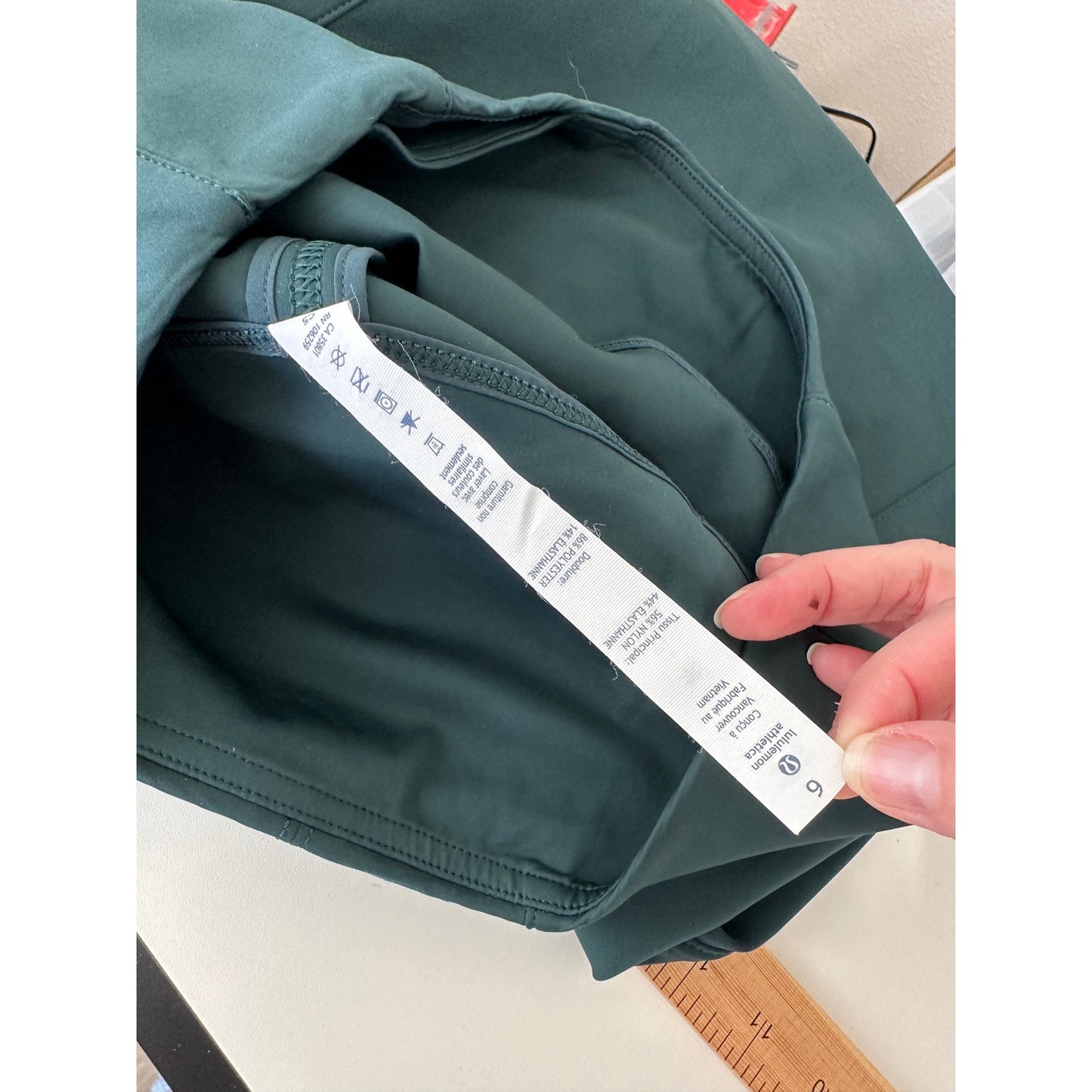 Lululemon Go Cityfarer Forest Green Pencil Mini Skirt 6