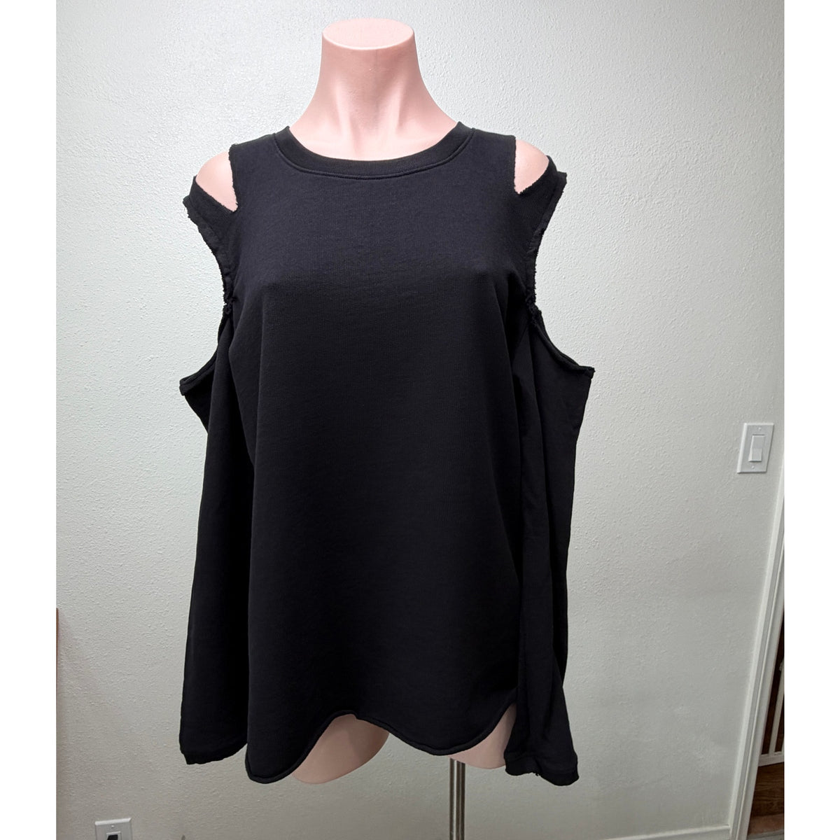 Sanctuary Black Cold Shoulder Sweatshirt Women L