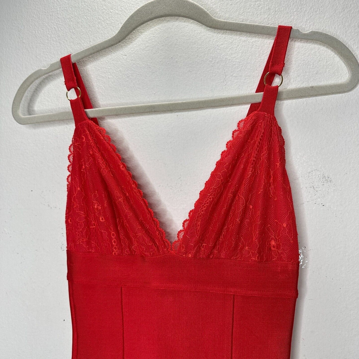 House of CB London Red Lace Trim VNeck Sleeveless Bodycon Bandage Dress Mini XS