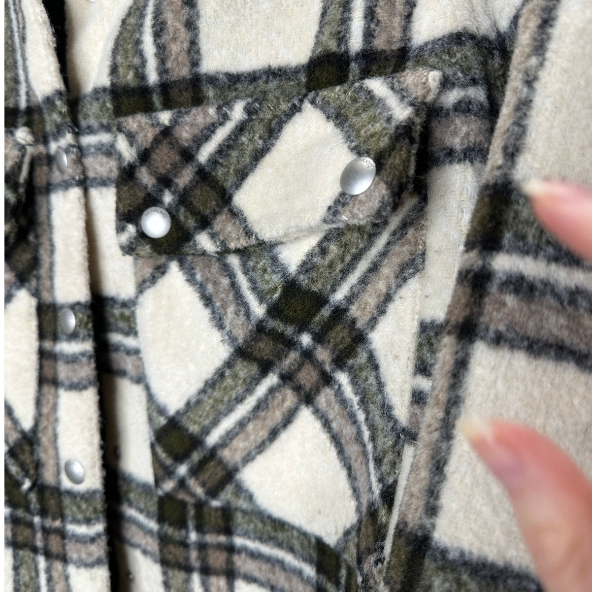 Blank NYC Cream Brown Plaid Snap Button Collared Shacket S