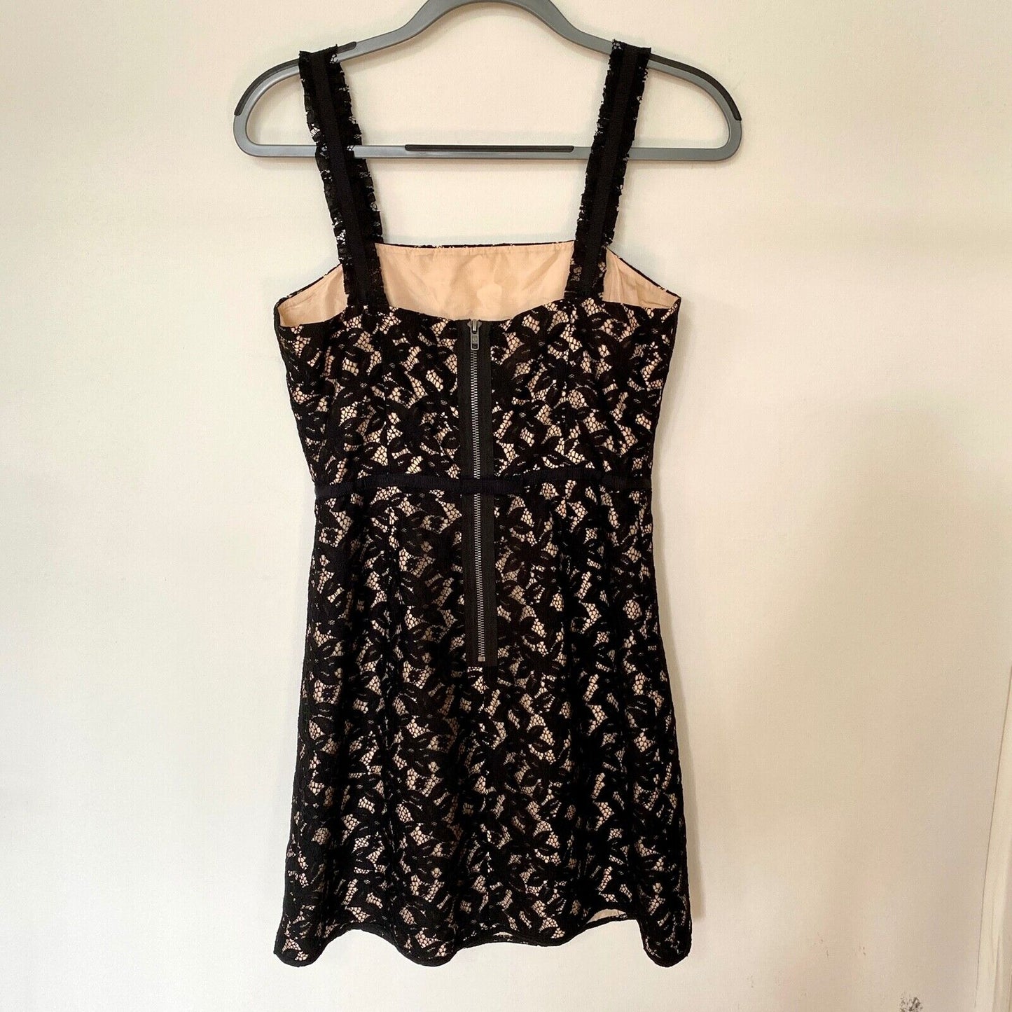 Juicy Couture Black Lace Tan Satin Lined Spaghetti Strap Zip Sheath Dress 4