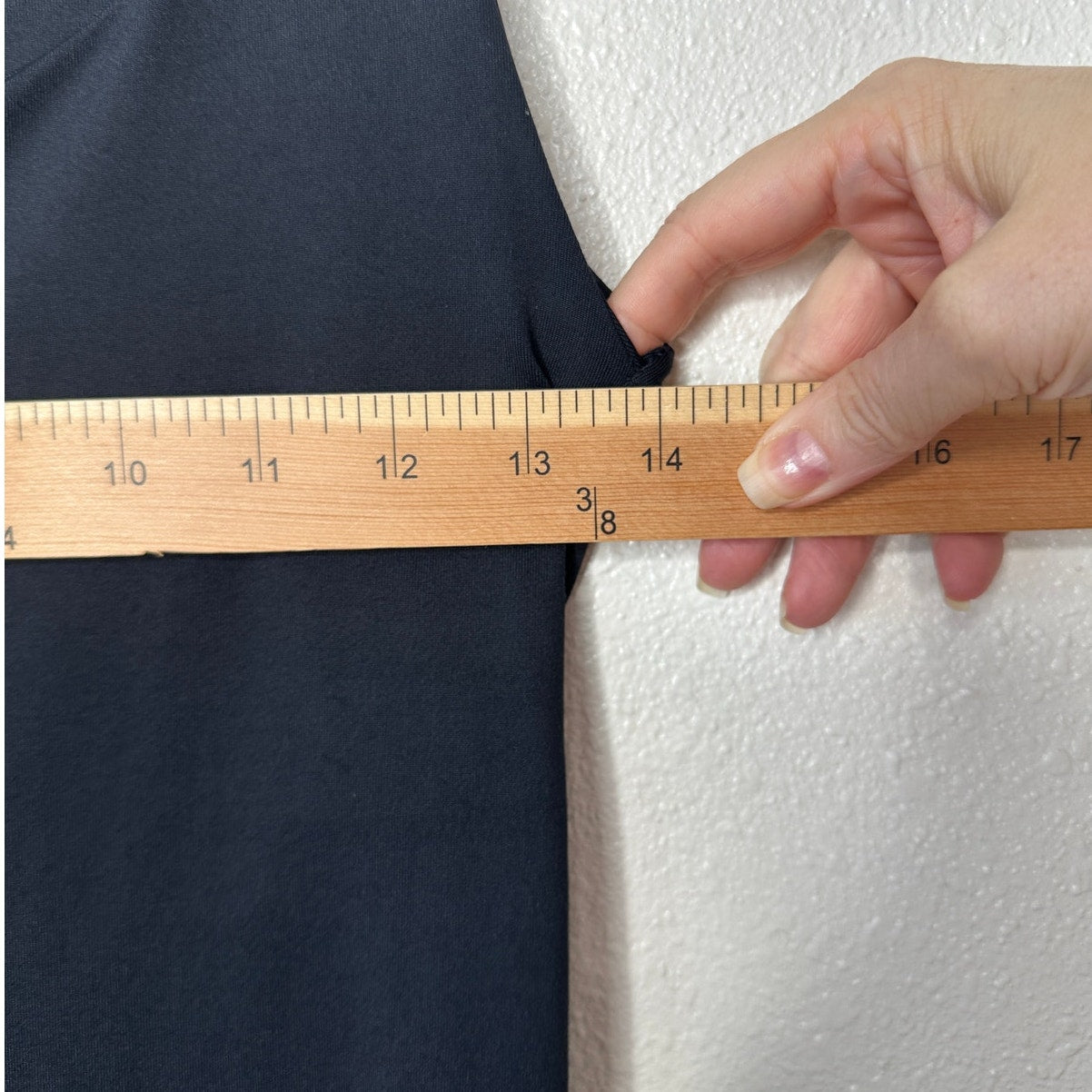 ZARA Black Stretchy Tank Top M – Scoop Neck Sleeveless Fitted Basic