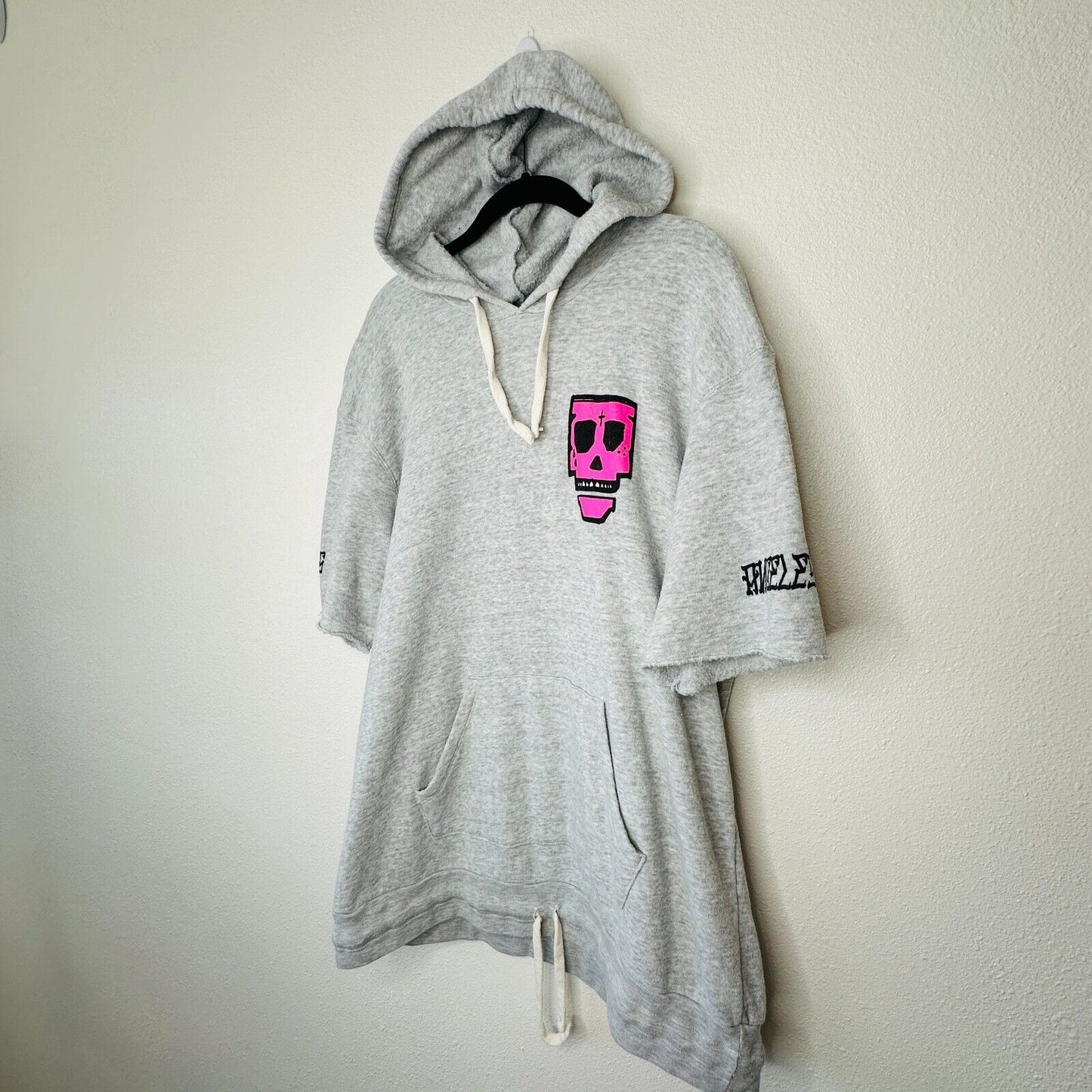 Purple Haus Machine Cut Short Sleeve Kangaroo Pouch Hoodie Pullover Sweater 2XL