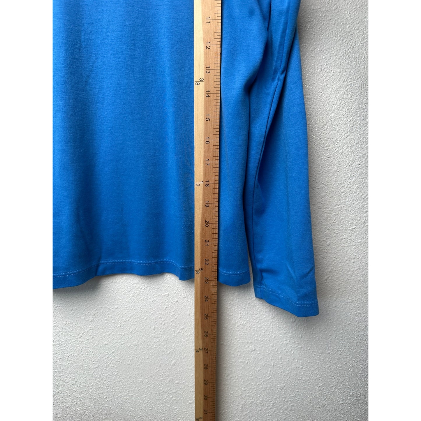 L.L. Bean Blue Long Sleeve T Shirt Women L Crew Neck