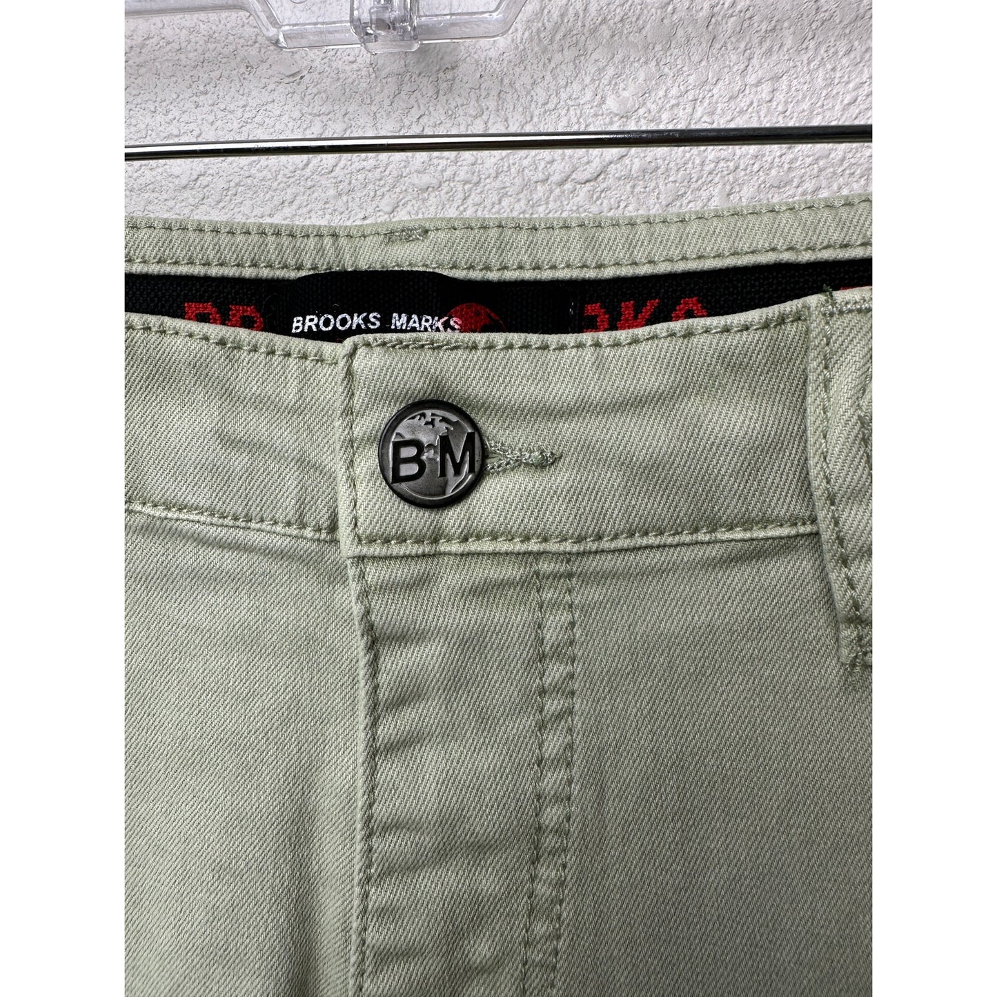 Brooks Marks Universal Panel Pants Pistachio Green Unisex US L