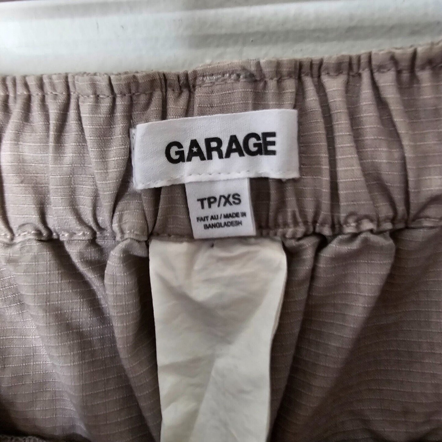 Garage Taupe Khaki Utility Wide Leg Pants Elastic Waist Cargo Zip Close XS