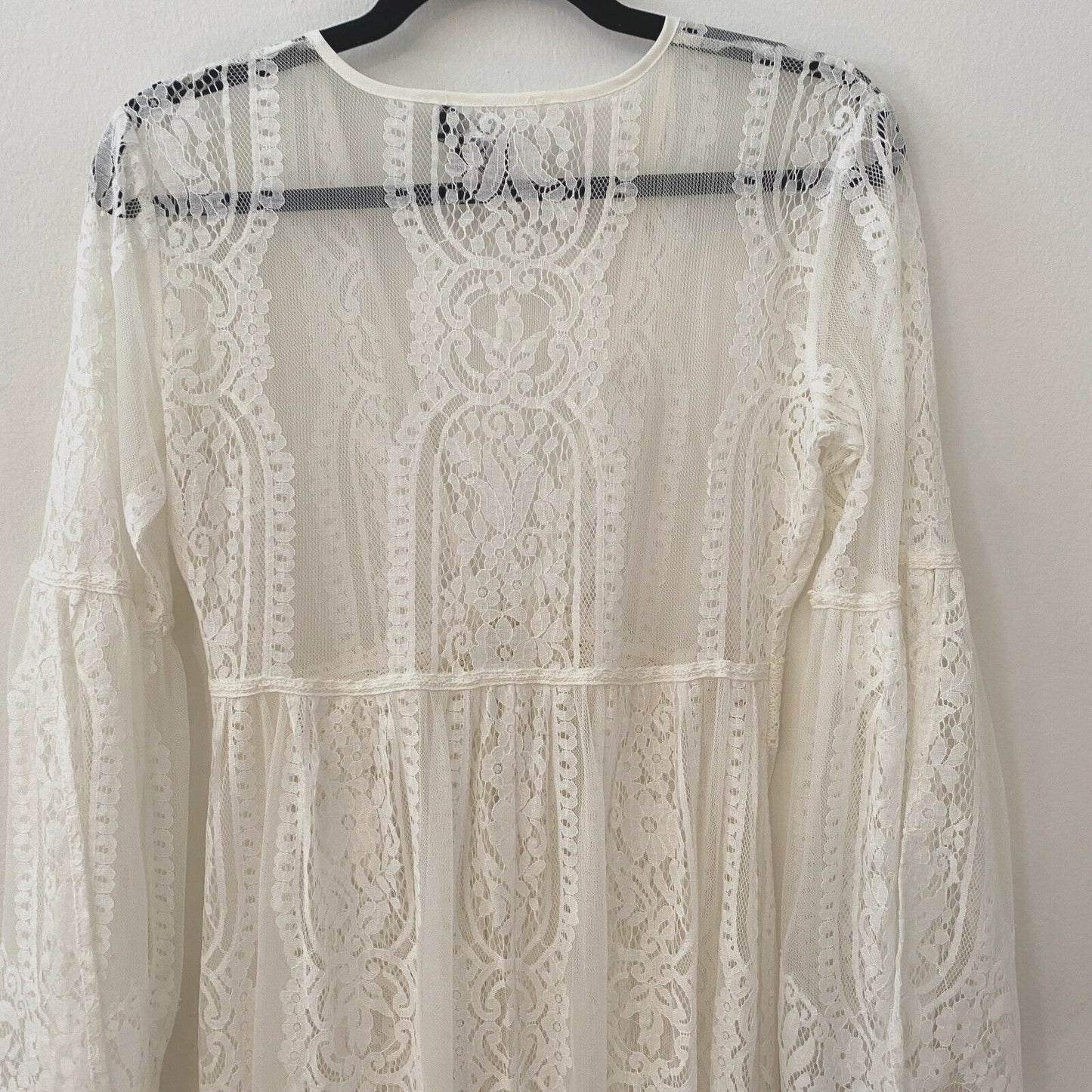 Sheer White Oval Shape Floral Lace Maxi Kimono Flutter Sleeve Beach Cover Up M