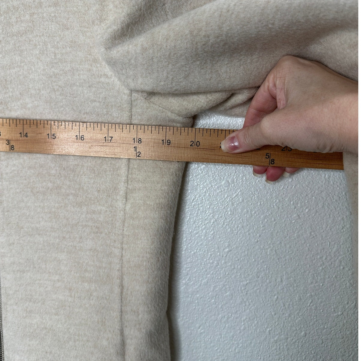 S Max Mara Tan Long Sleeve Front Zip Hooded Wool Angora Shacket 8