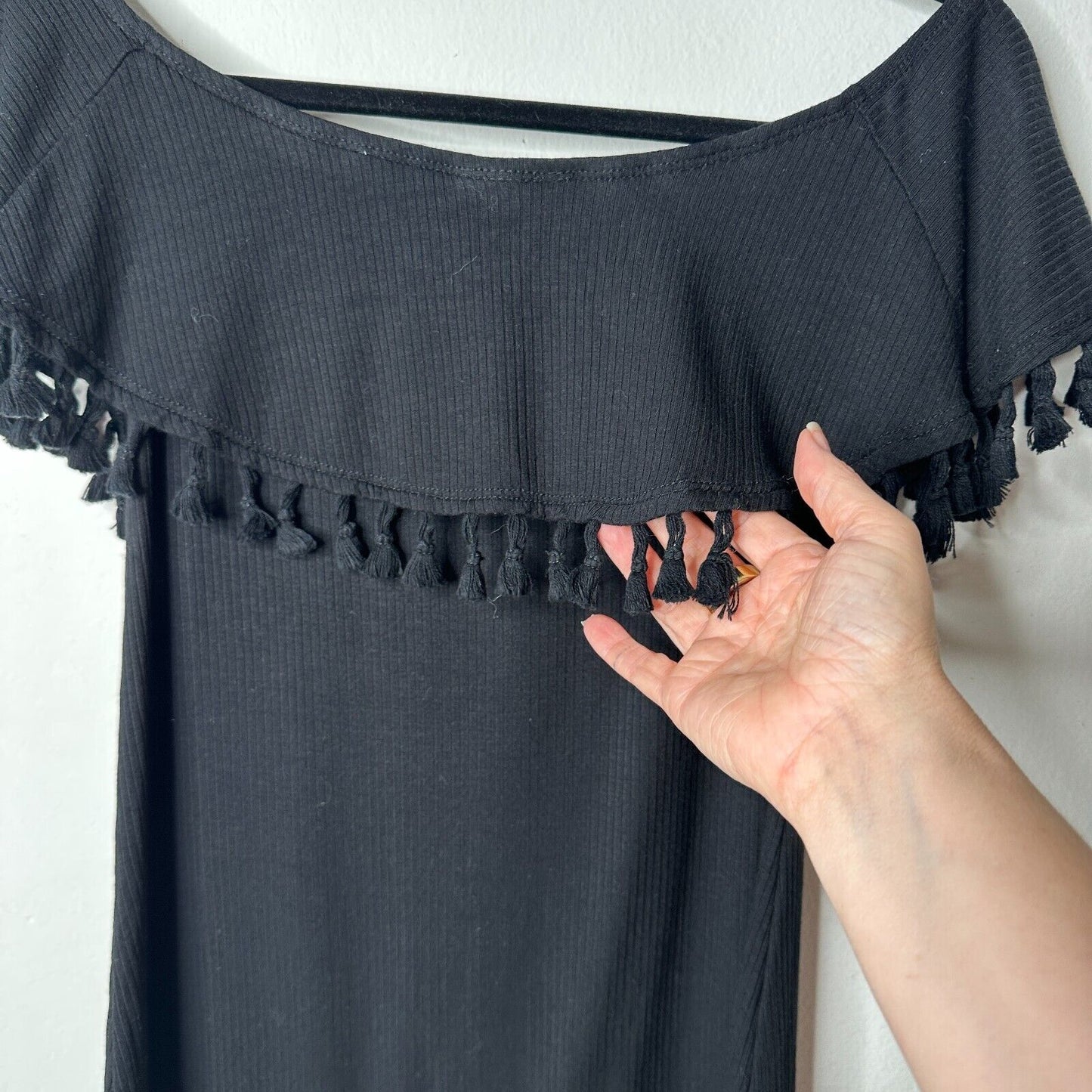 Revolve EastNWest Black Cabo Ribbed Tassel Hem Detail Off-Shoulder Mini Small
