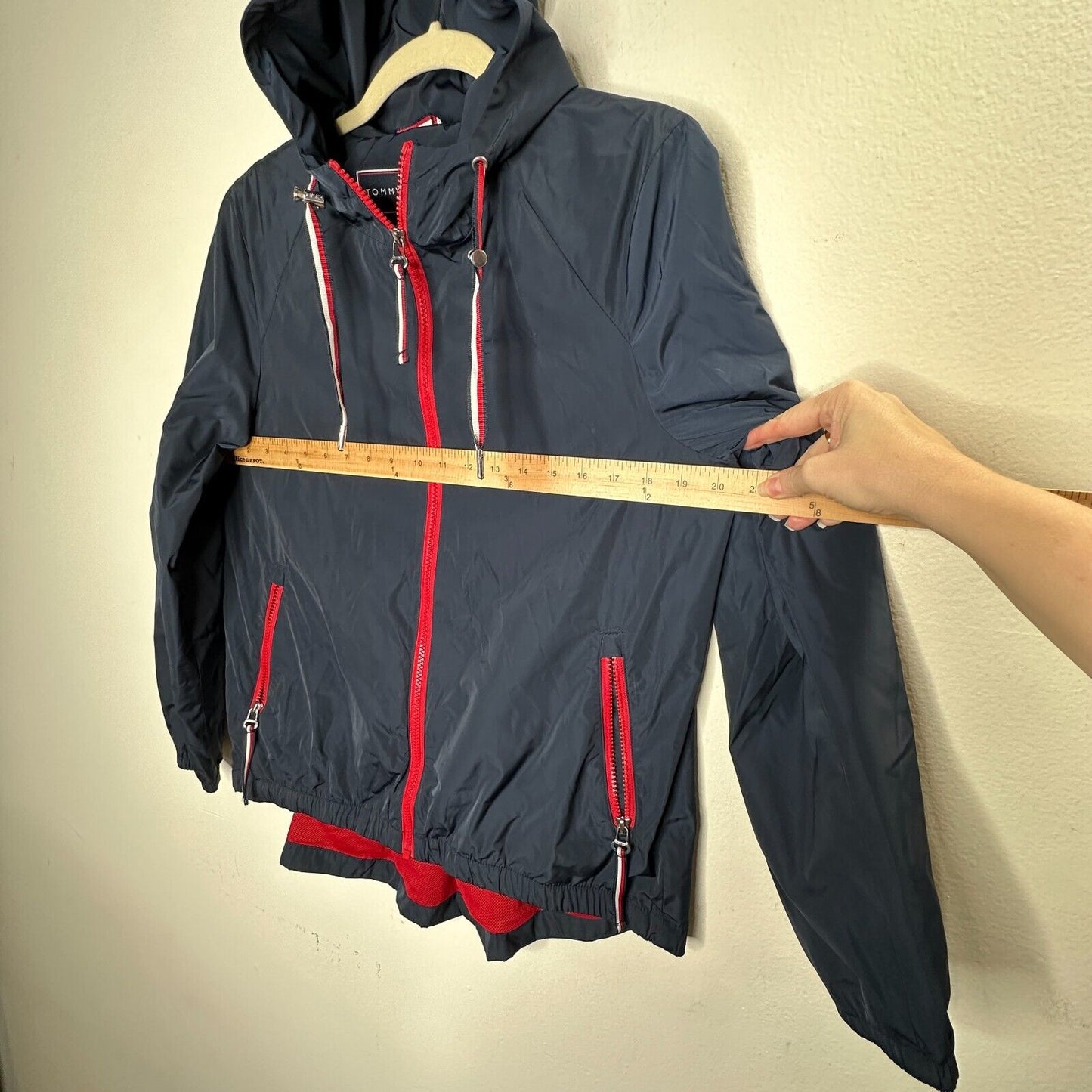 Tommy Hilfinger Navy Blue Red Trim Hooded Long Sleeve Zip Windbreaker Jacket S