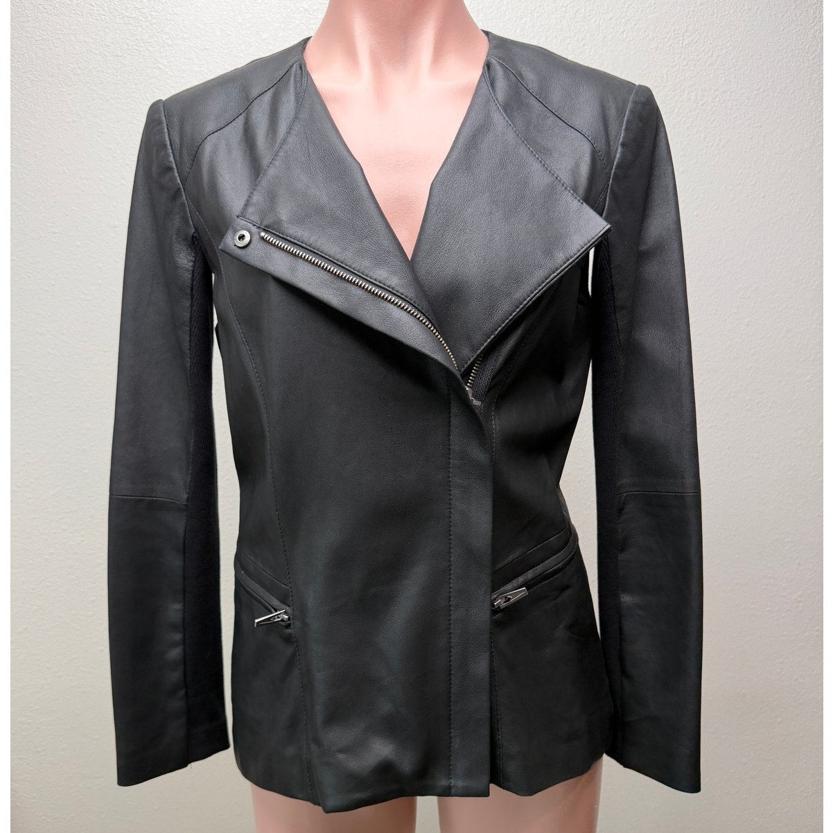 Veda Black Genuine Leather Moto Biker Jacket Women's Medium