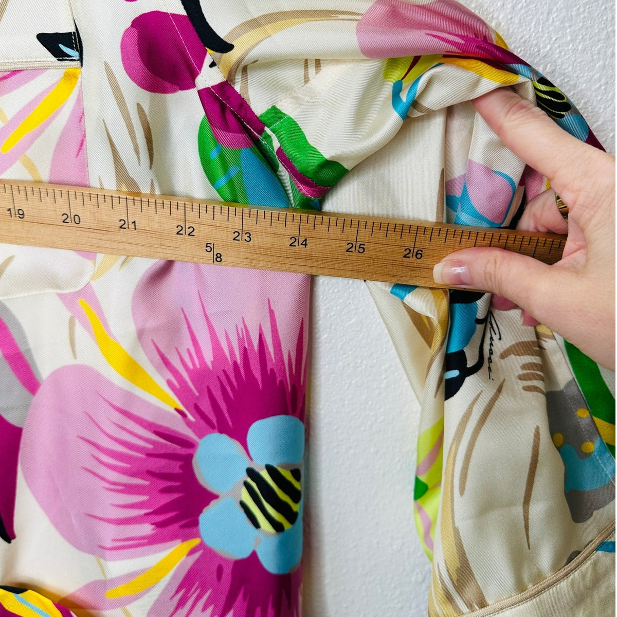 NWT Gucci Silk Tan Pink Blue Multi Floral Leaf Printed Blouse 46 / XL