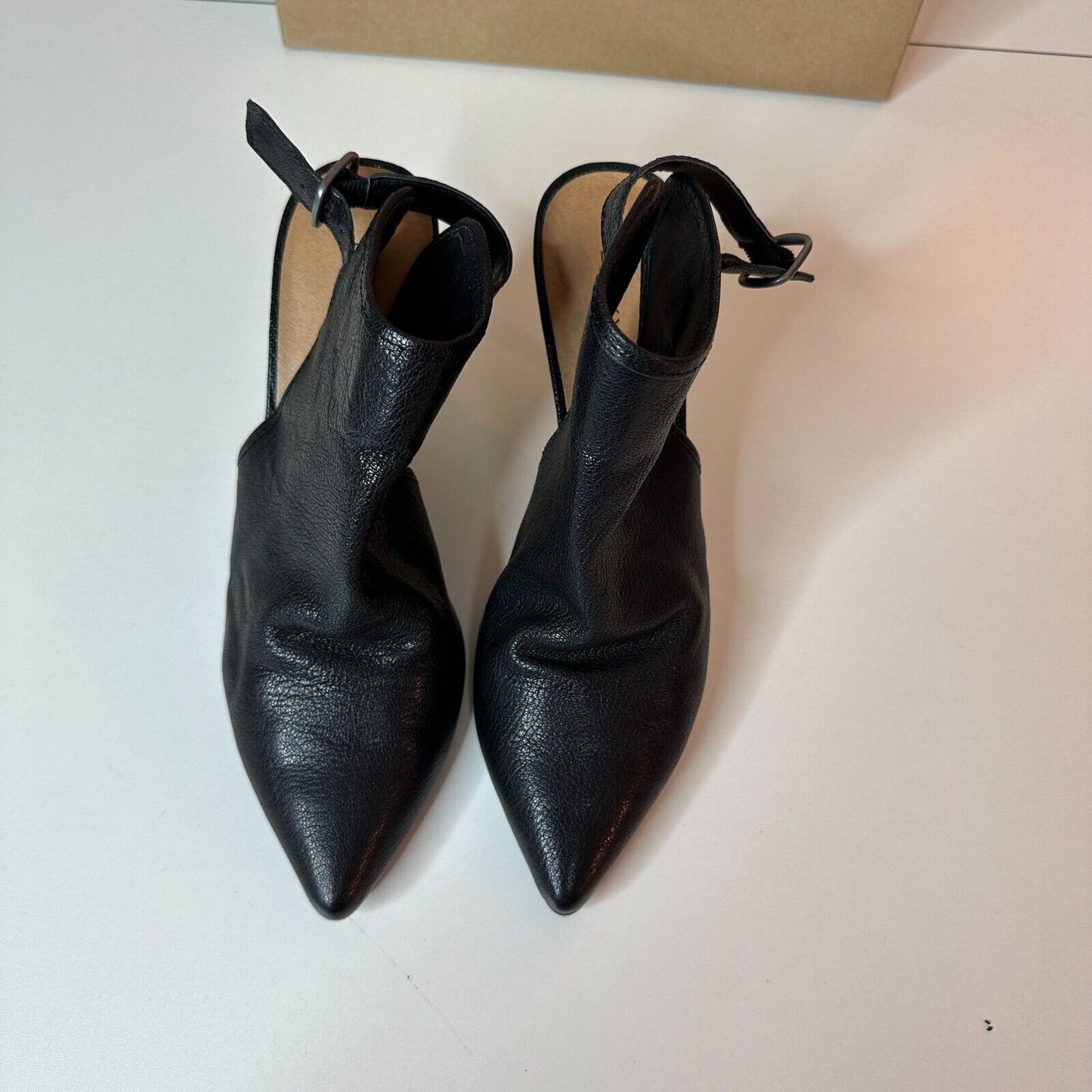 RARE Lucky Brand Ibiza Jet Black Pointed Toe Leather Ankle Strap Stiletto 7.5