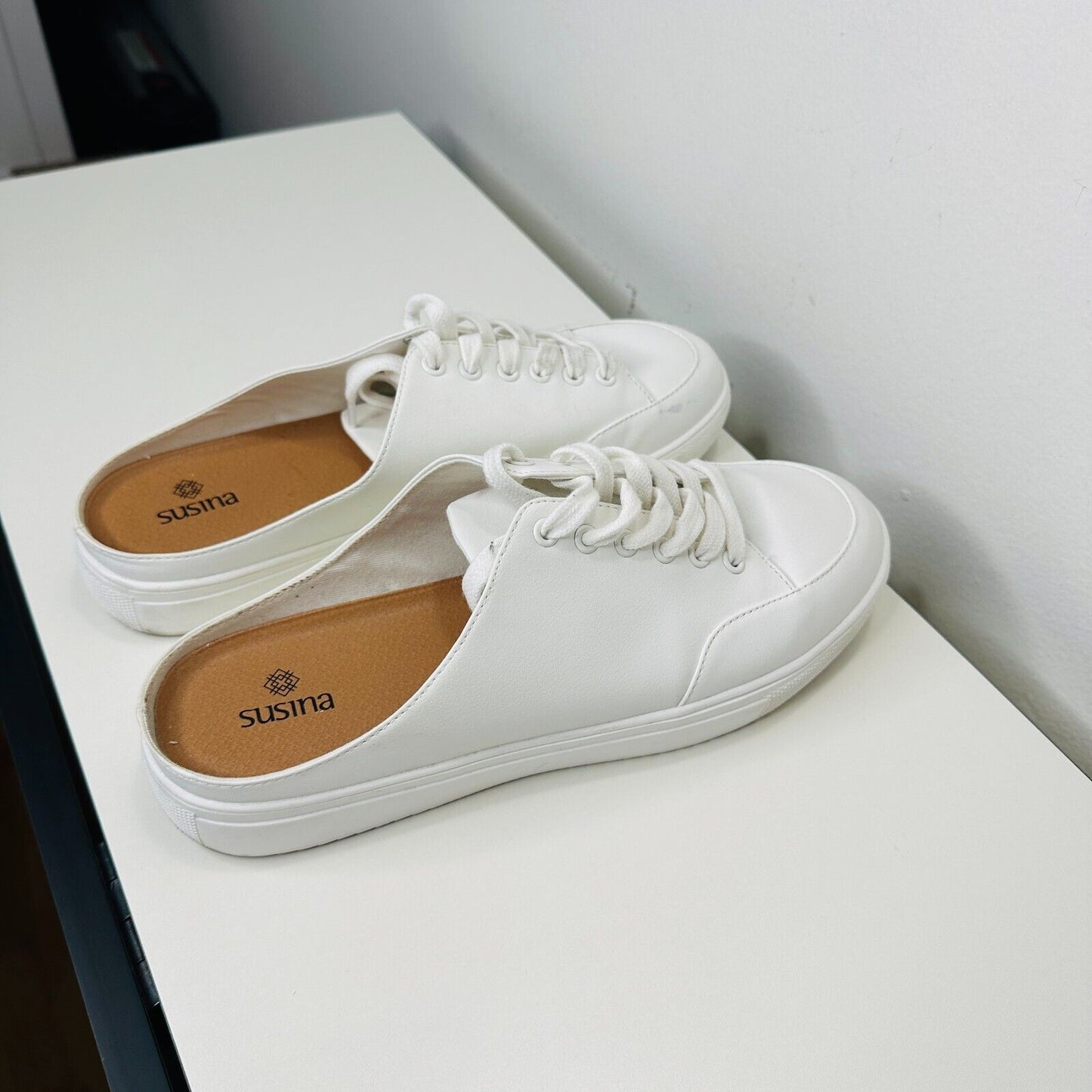 Susina White Leatherette Brynlee Closed Toe Slide-In Casual Mule Sneakers 9