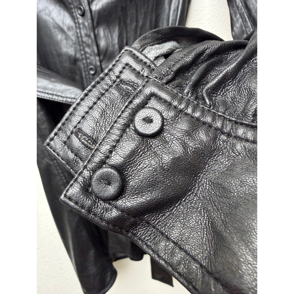 Aritzia Wilfred Caroline Black Vegan Leather Belted Shirt Dress Women's US XXS