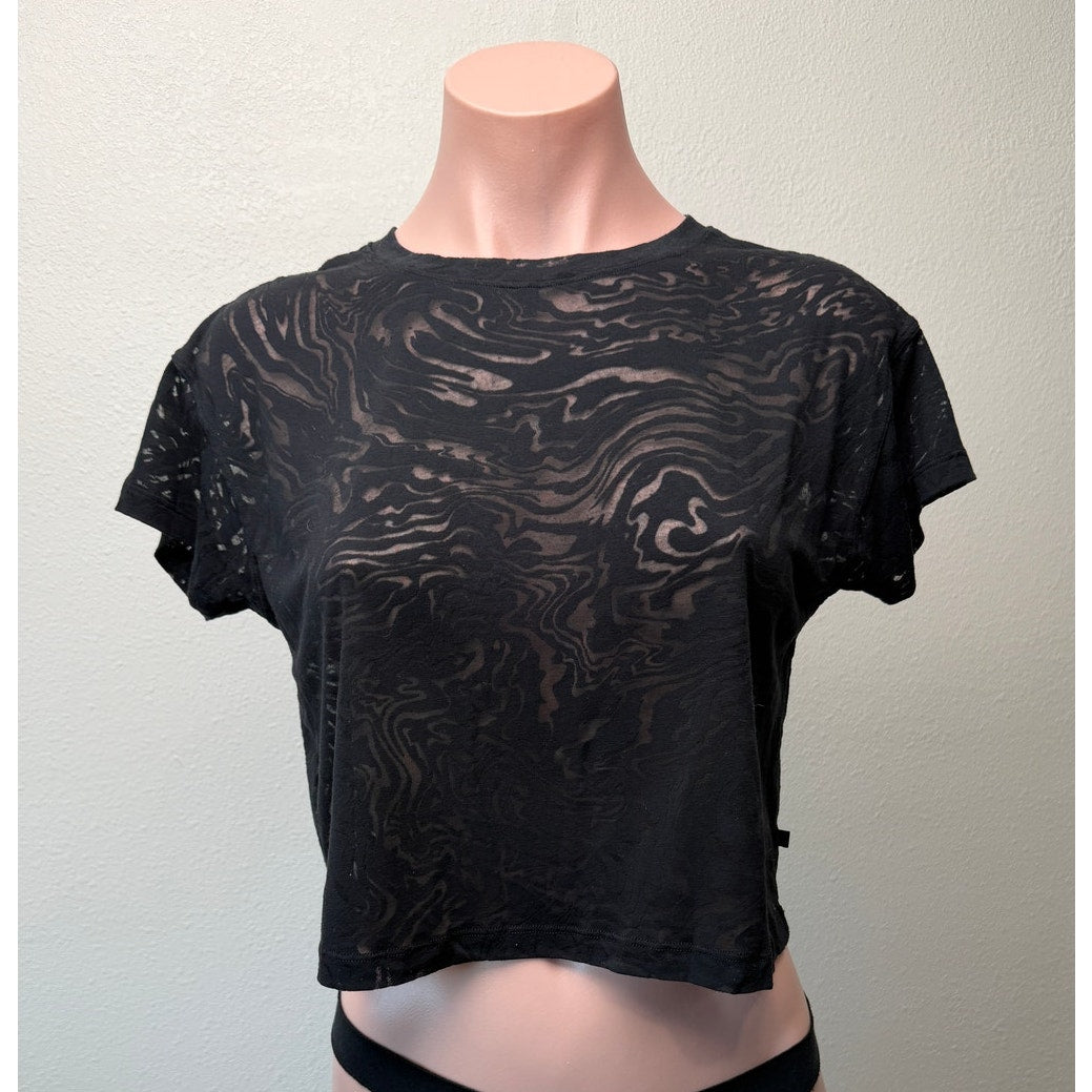 Lululemon All Yours Cropped T-Shirt Veil Black Women Size 8
