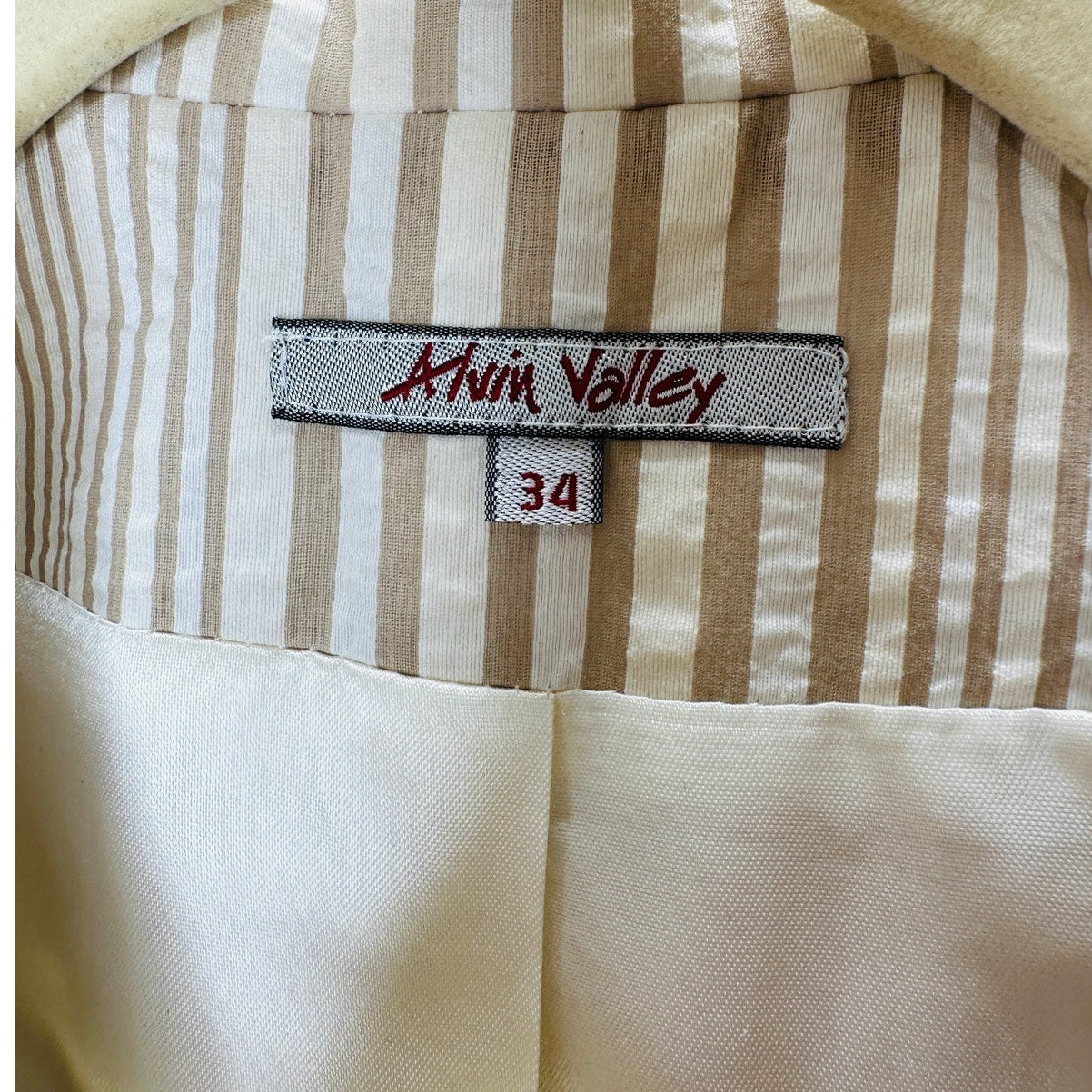 Alvin Valley Tan & Cream Stripe 3-Button Blazer Jacket 34