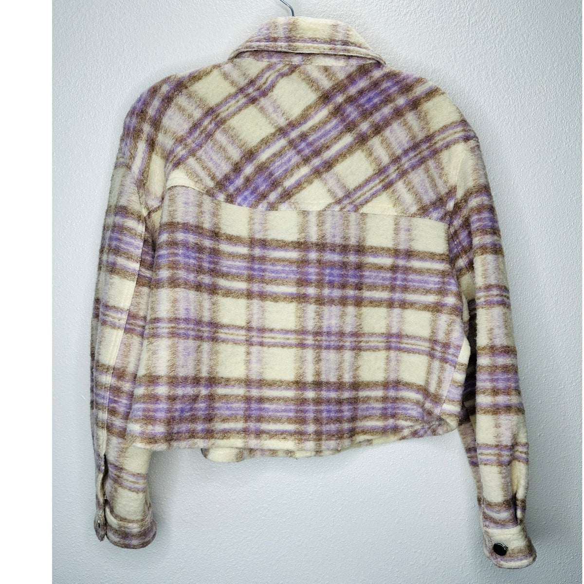 Zara Fuzzy Cream Purple Tan Plaid Front Button Pocket Crop Jacket Small