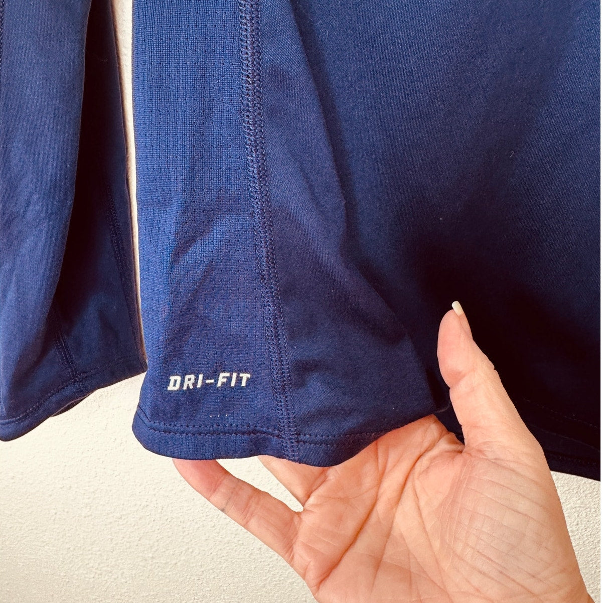 Nike Navy Blue Long Sleeve Round Neck Running Shirt L