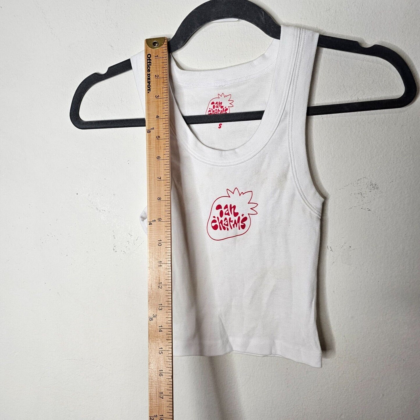 Ian Charms White Crop Scoop Neck Sleeveless Tank Top Red Ian Charms Logo Small
