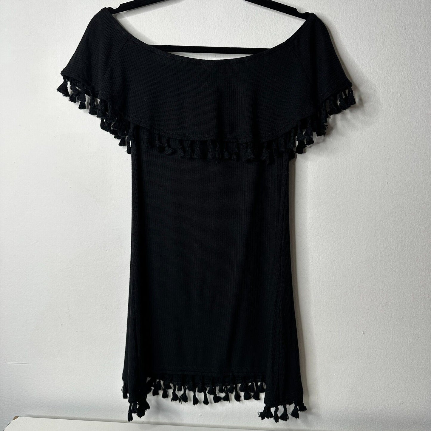Revolve EastNWest Black Cabo Ribbed Tassel Hem Detail Off-Shoulder Mini Small
