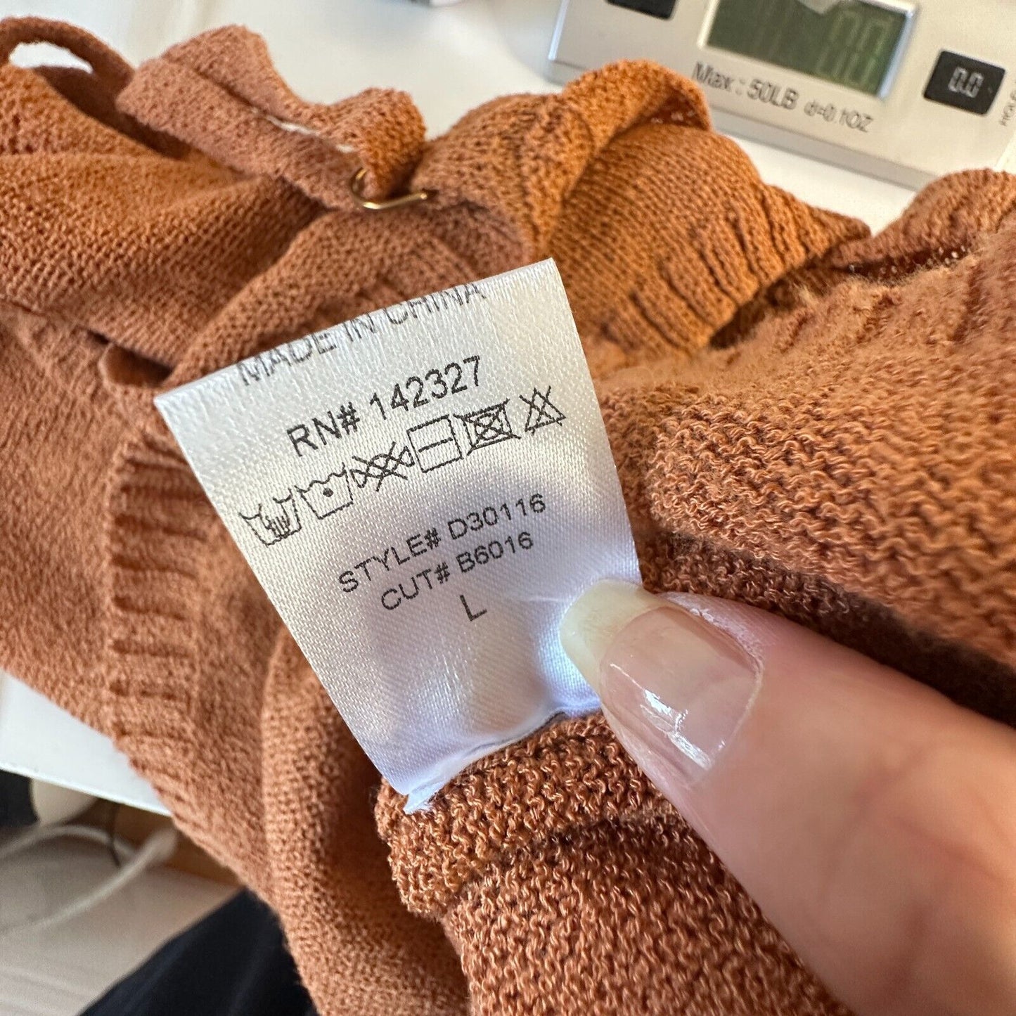 Blanc Clothing Sexy Camel Cut-Out Front Knot Spaghetti Strap Knit Maxi Dress L