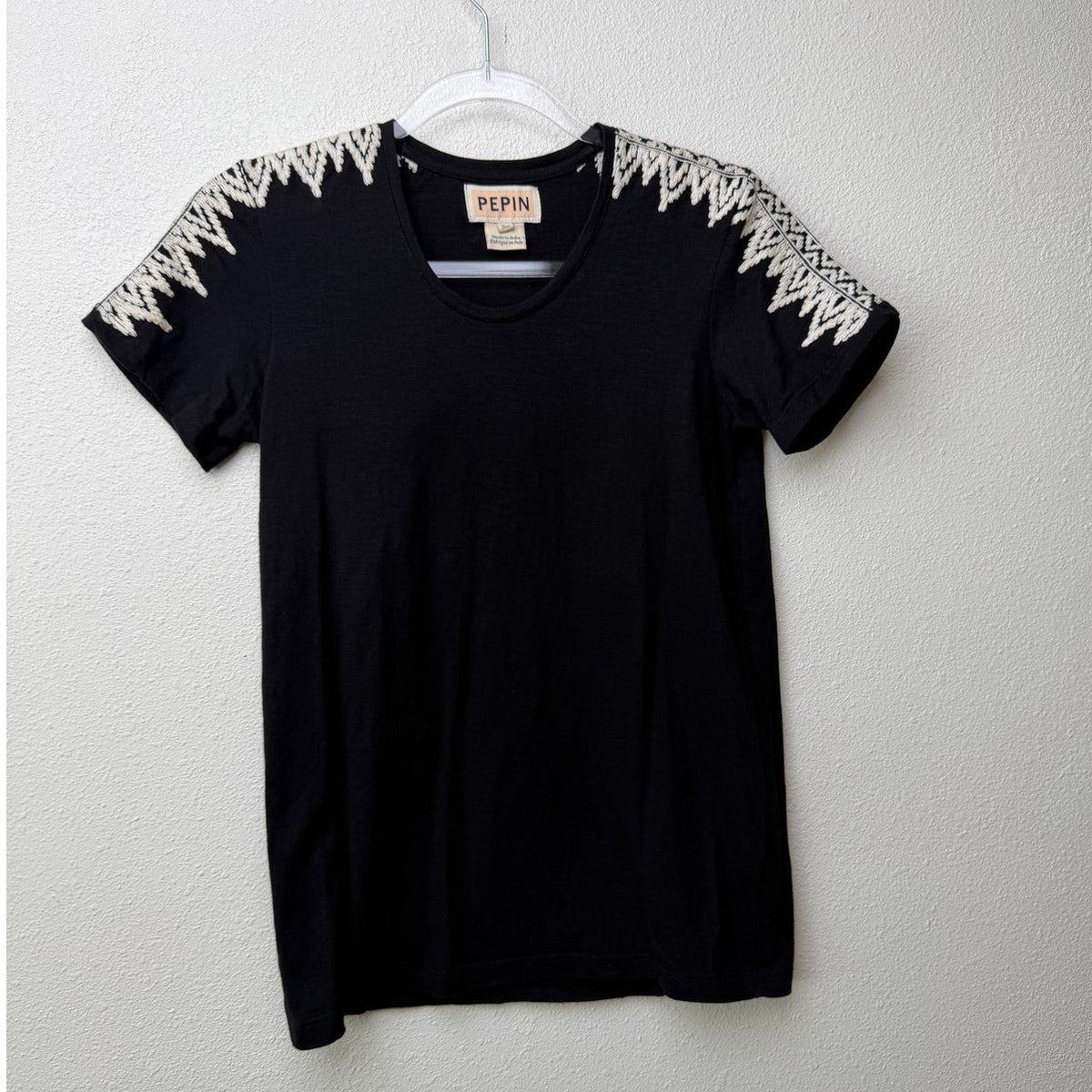 Pepin Black Short Sleeve Shirt with Embroidered Shoulders – XS