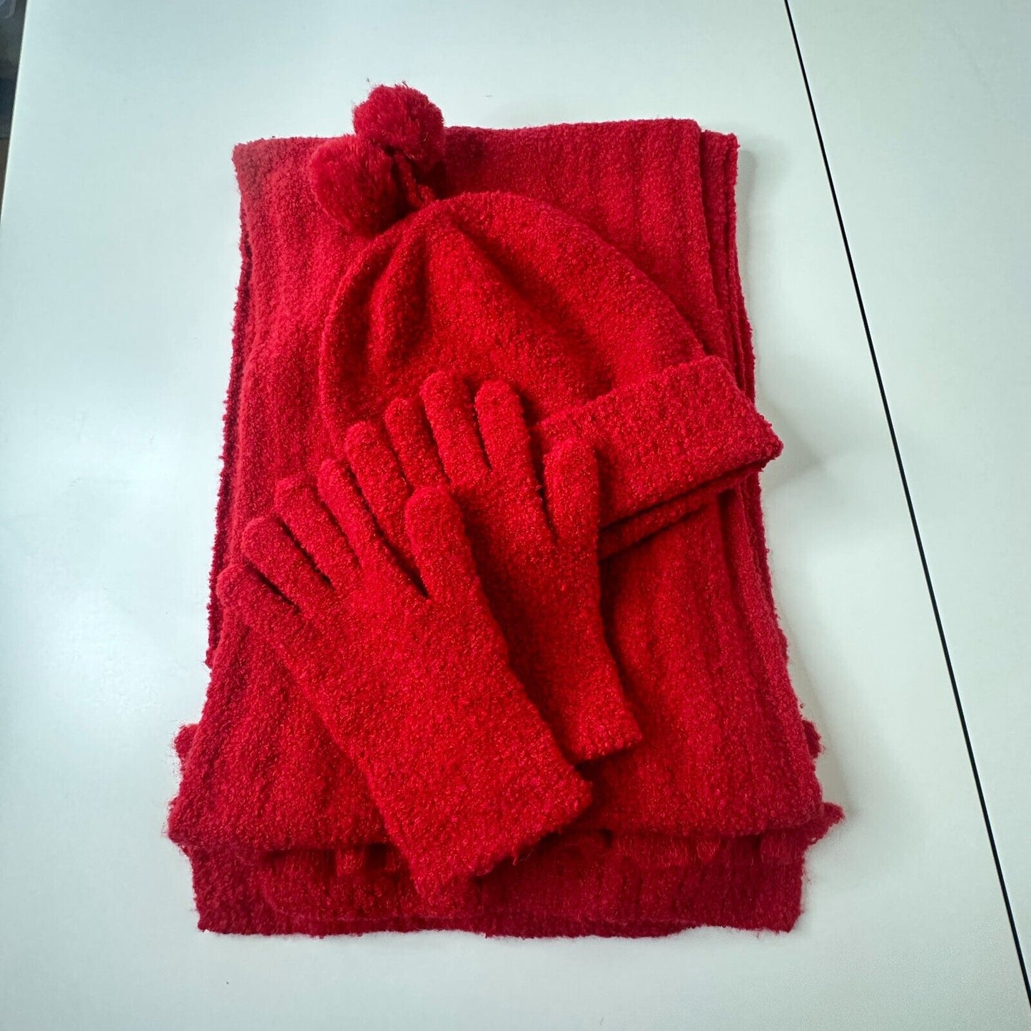 NWOT Moda Intl Cute Red Ribbed Winter Hat Scarf and Gloves Set Pom Poms OS