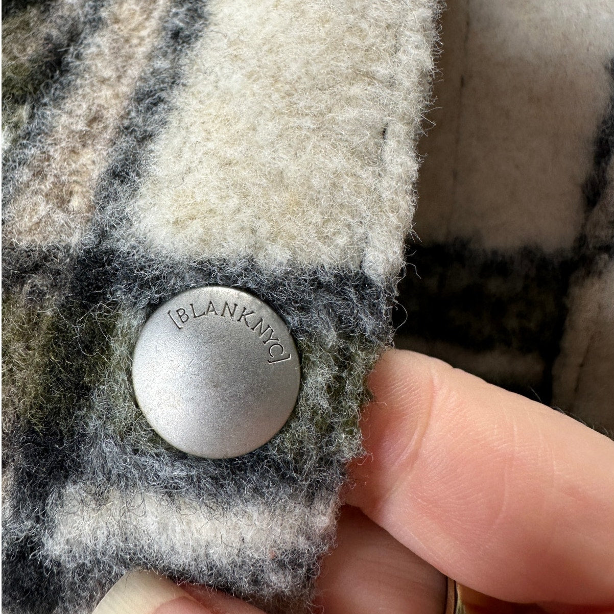 Blank NYC Cream Brown Plaid Snap Button Collared Shacket S