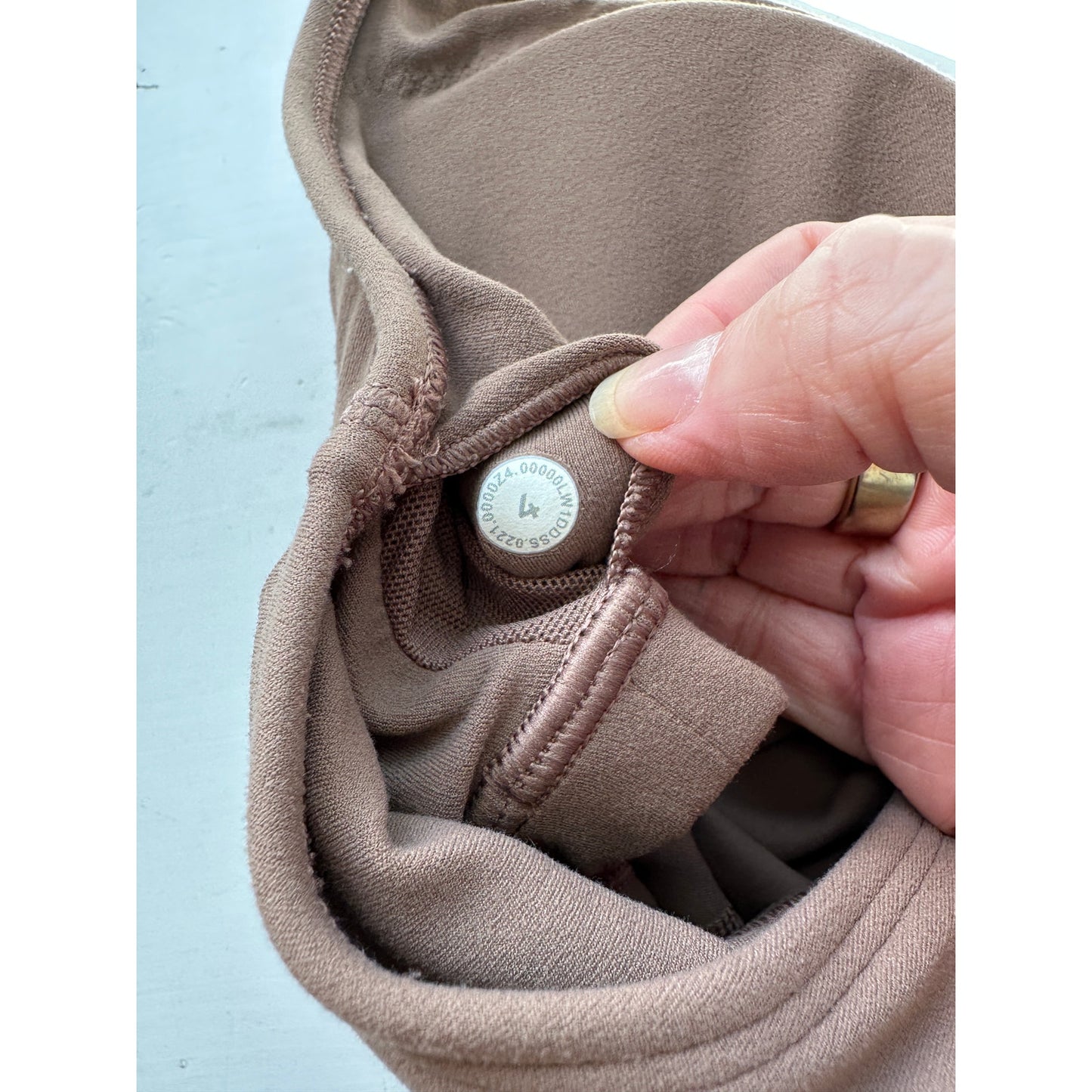 Lululemon Align Tank Top Cacao Brown Nulu Shelf Bra Sportsbra 4