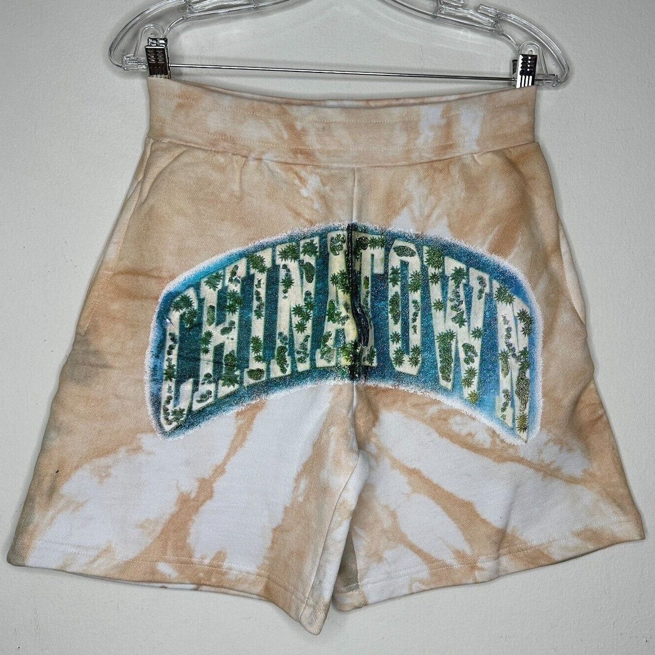 Chinatown Market Beige Tie Dye Island Arc SweatShorts Side and Back Pocket S