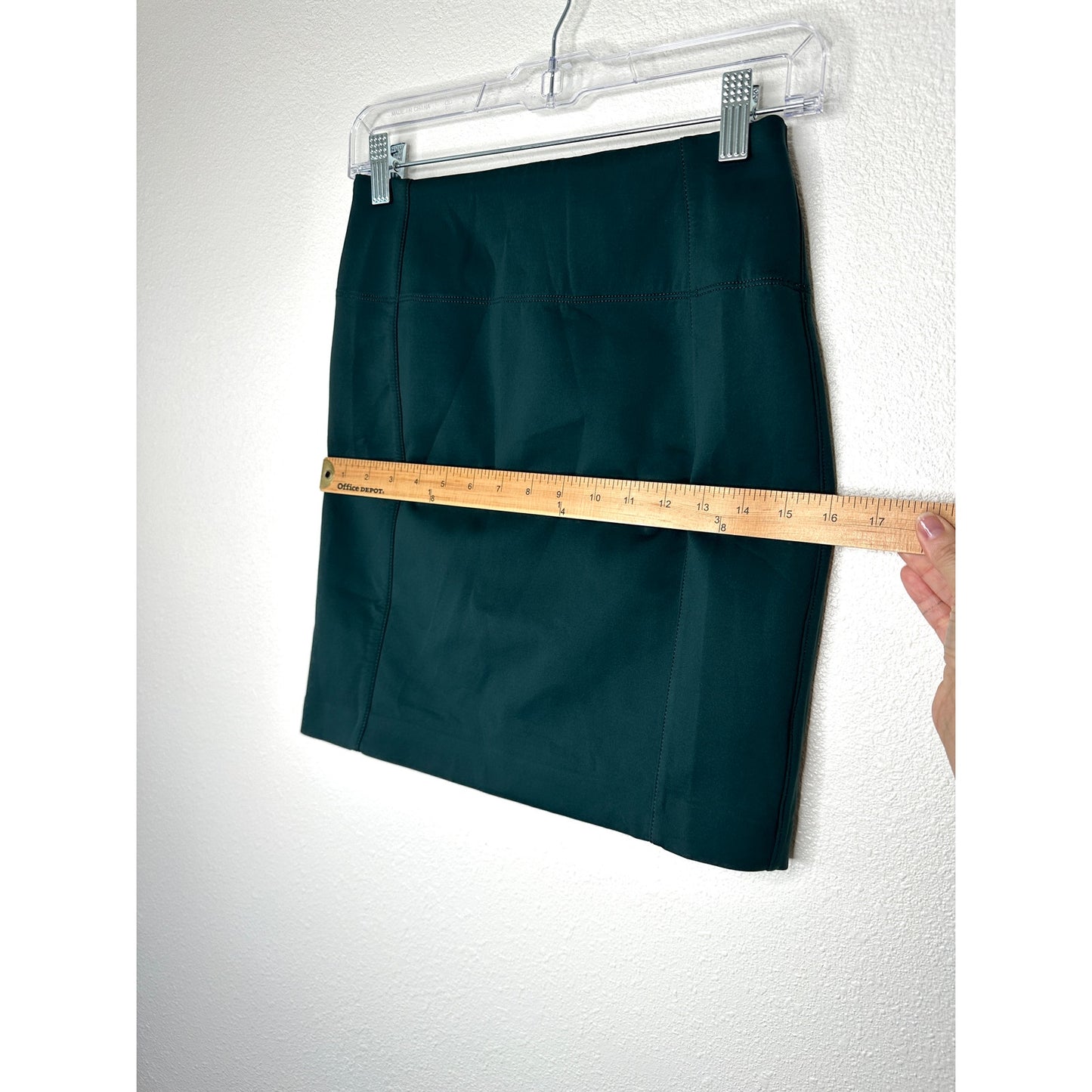 Lululemon Go Cityfarer Forest Green Pencil Mini Skirt 6