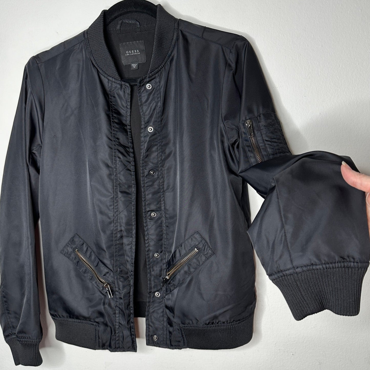 Guess Black Front Snap Bomber Jacket Zip Front & Sleeve Pockets XS