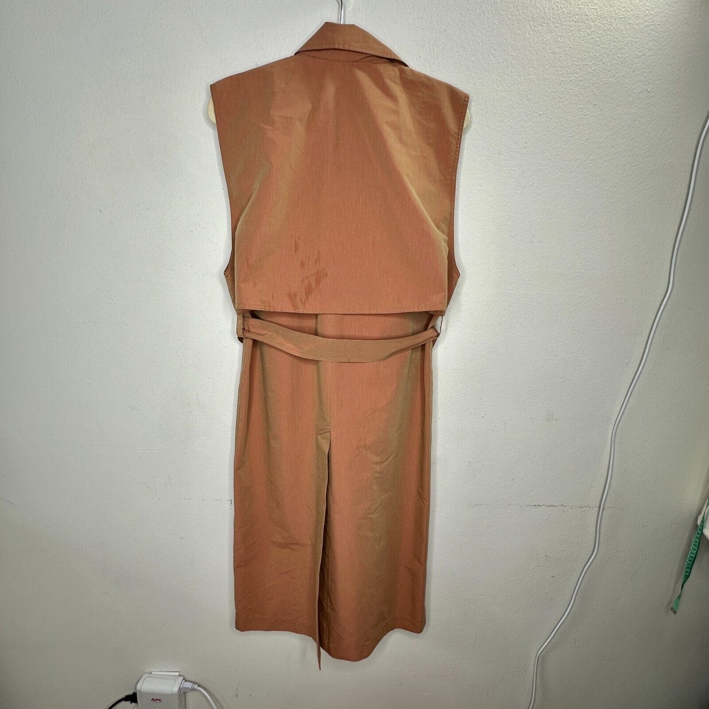 Aeron Delray Dusty Peach Iridescent Sleeveless Button Trench Coat Welt Pockets